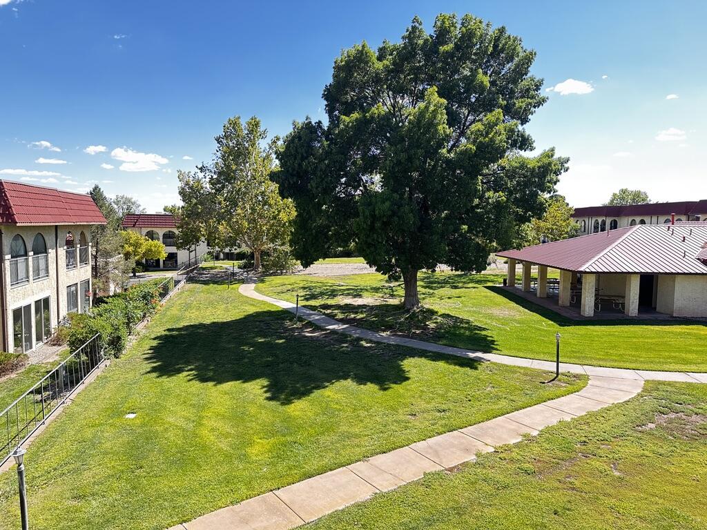 819 Country Club Drive SE APT 2B