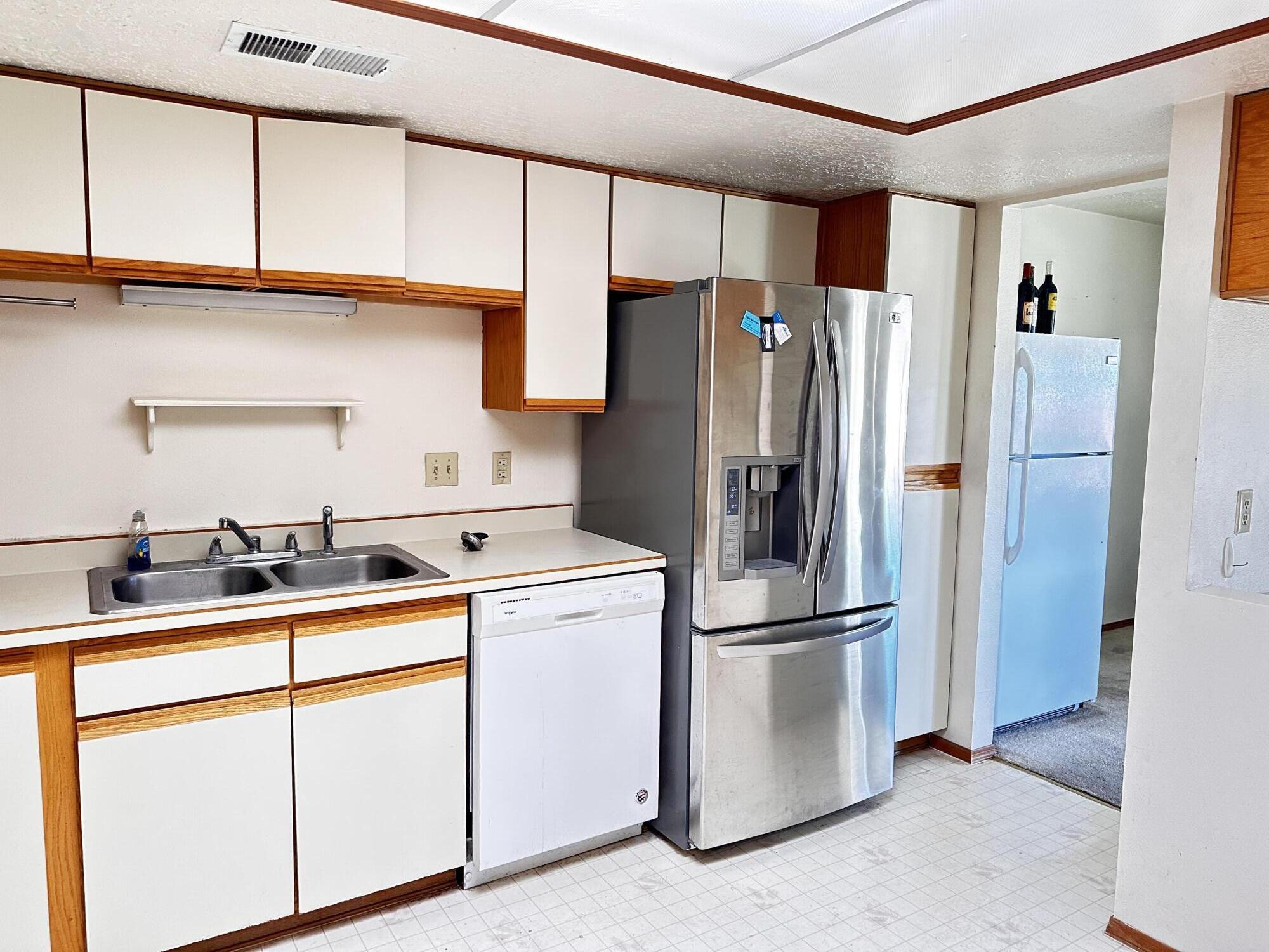 819 Country Club Drive SE APT 2B
