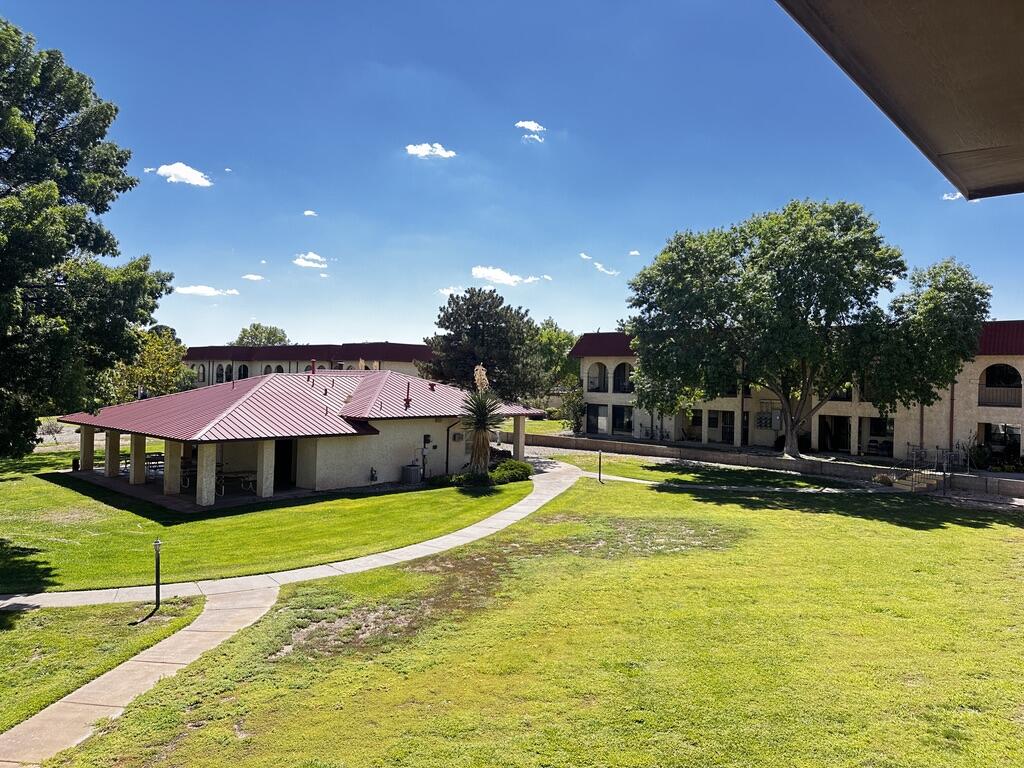 819 Country Club Drive SE APT 2B