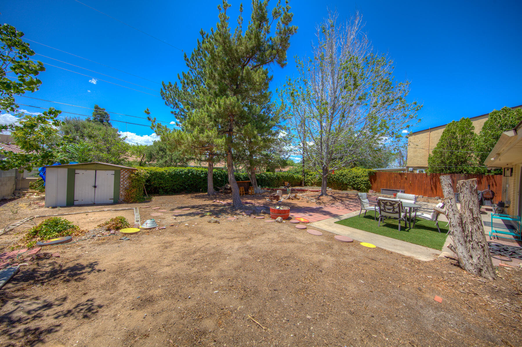 6853 Mossman Place NE