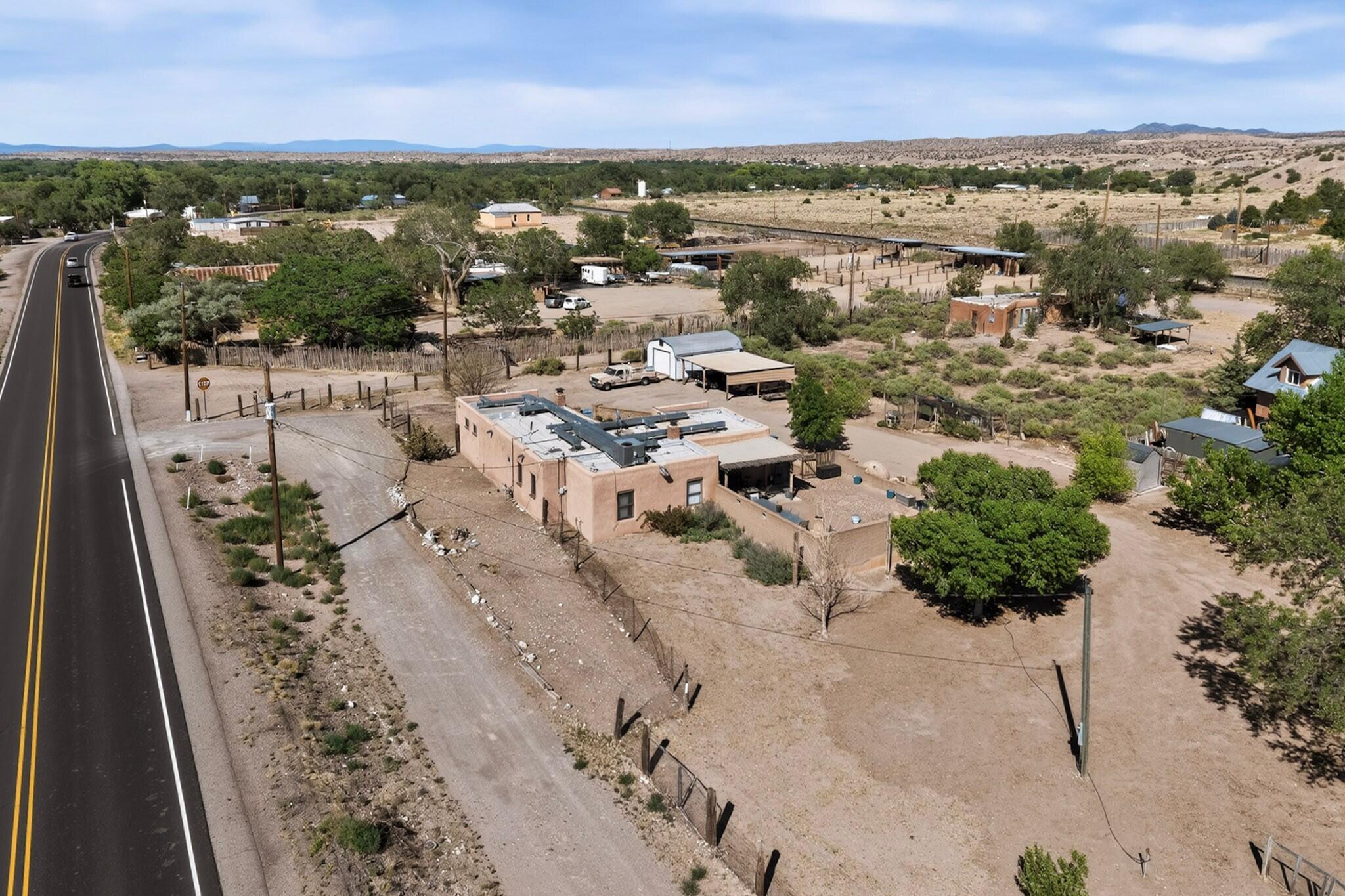 1300 Highway NM 313