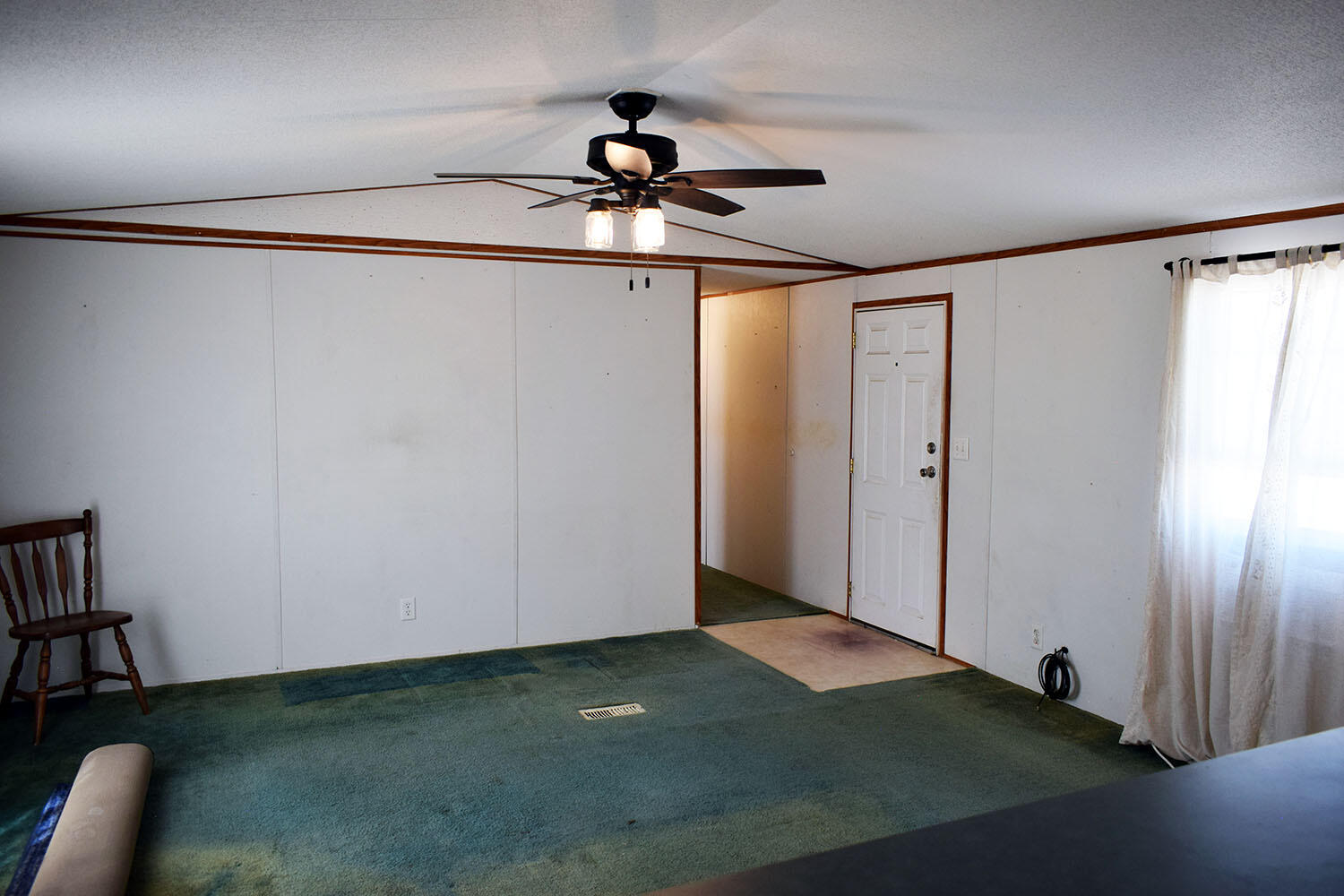 13 Sunflower Avenue