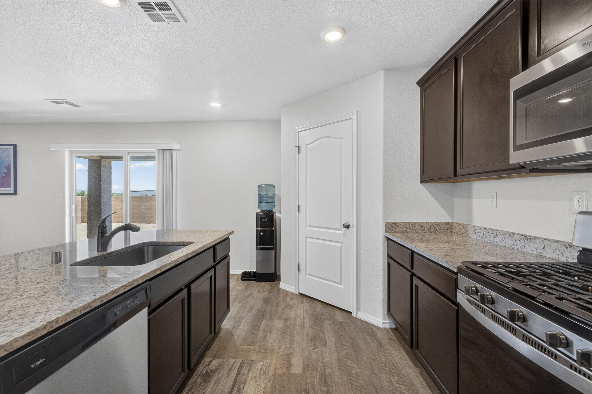 2304 Isabella Lane