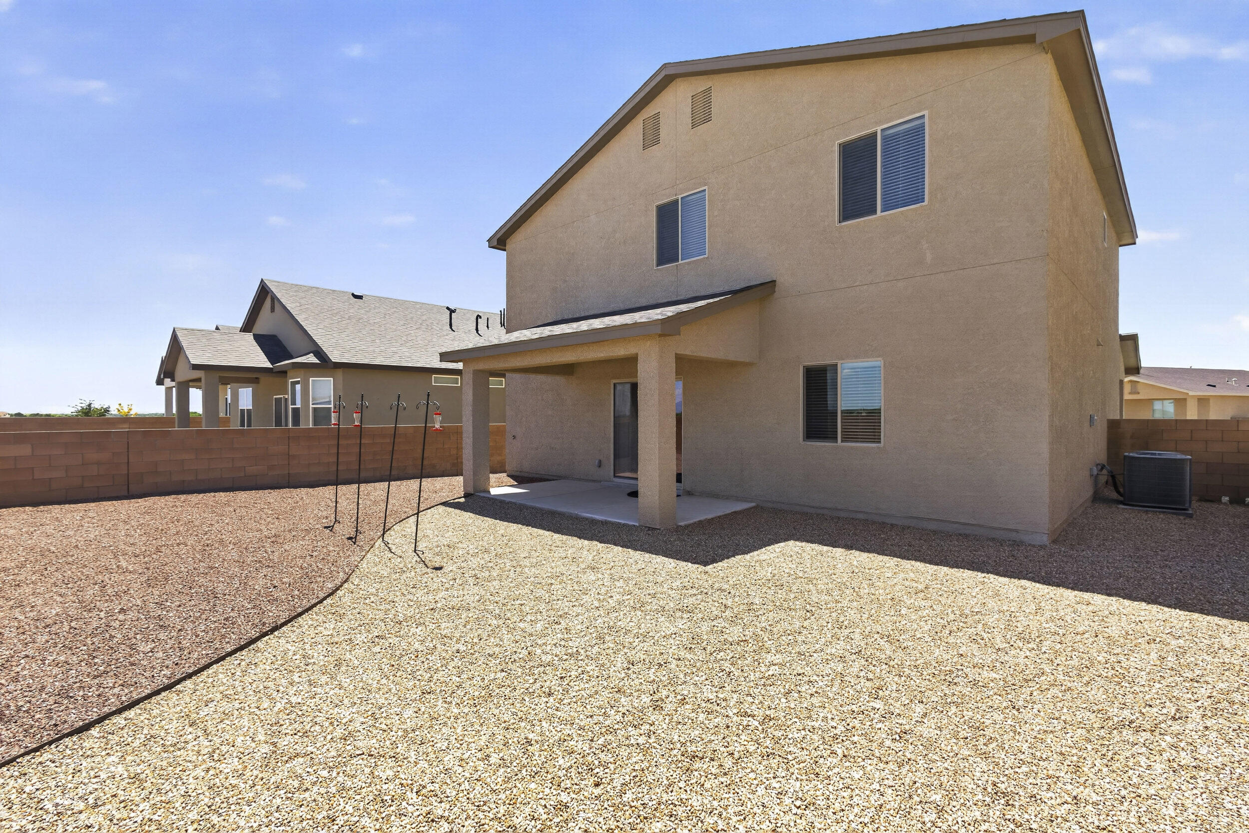 2304 Isabella Lane