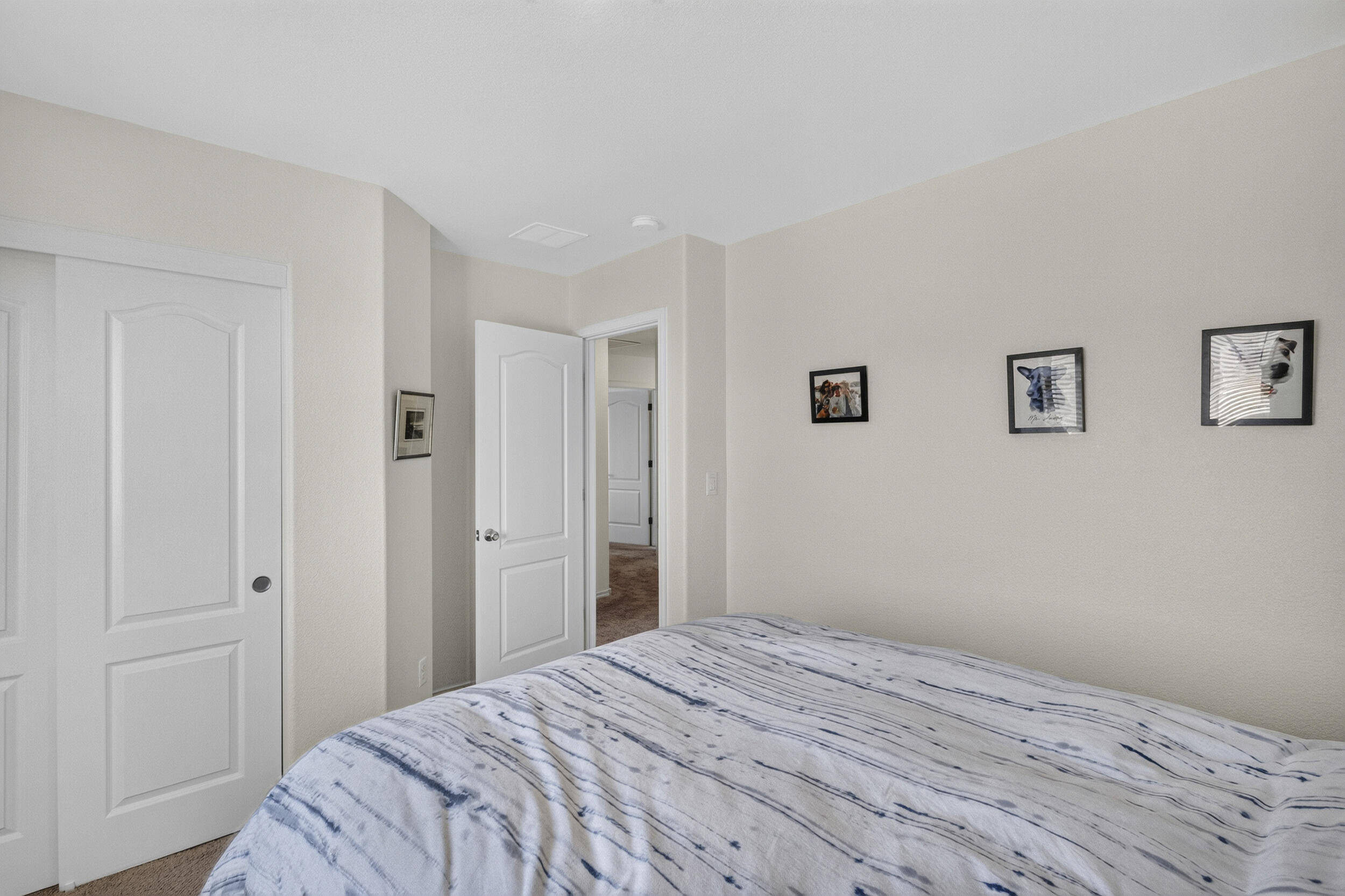 2304 Isabella Lane
