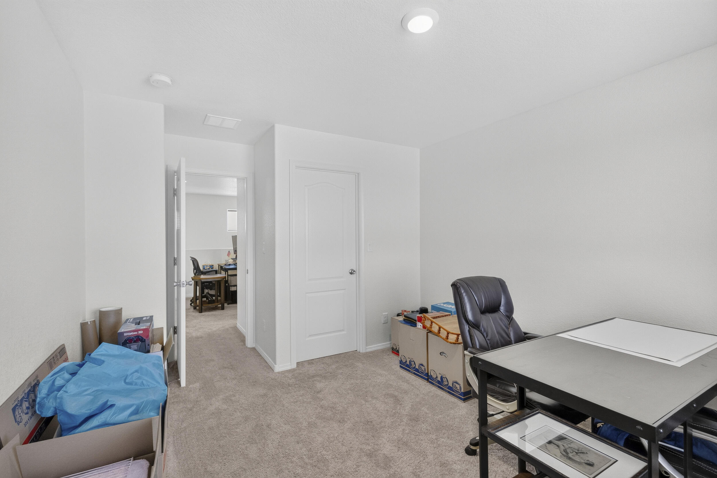 2304 Isabella Lane