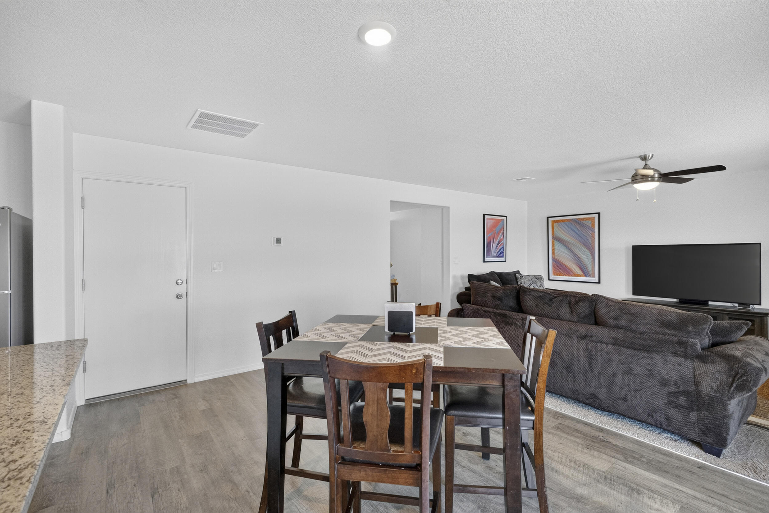 2304 Isabella Lane