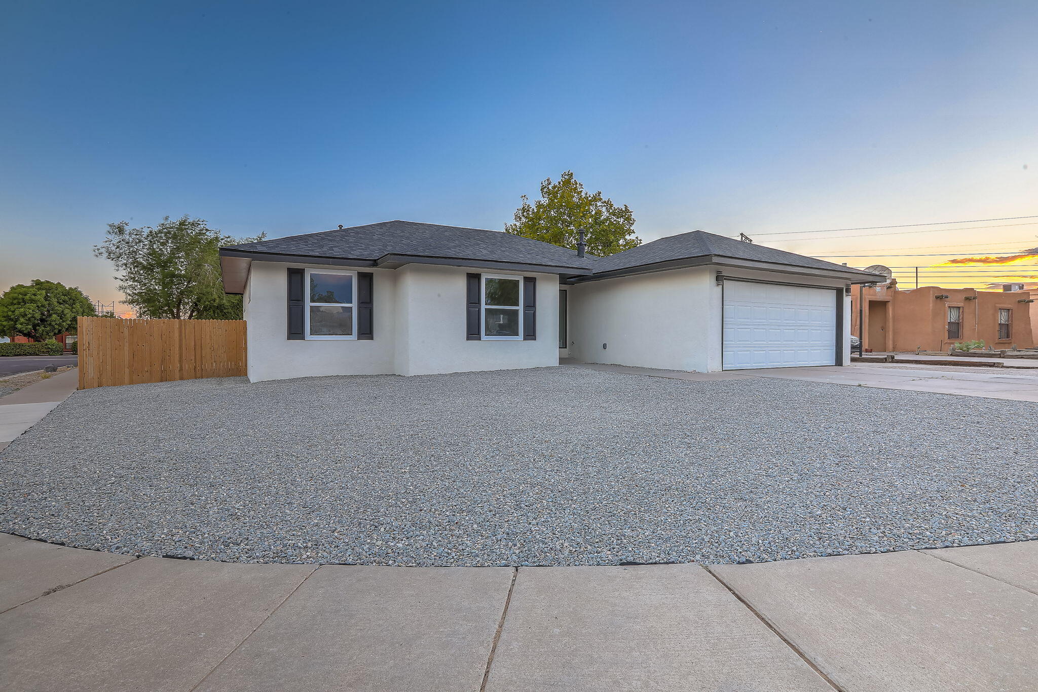 3101 Loma Pedregosa NW