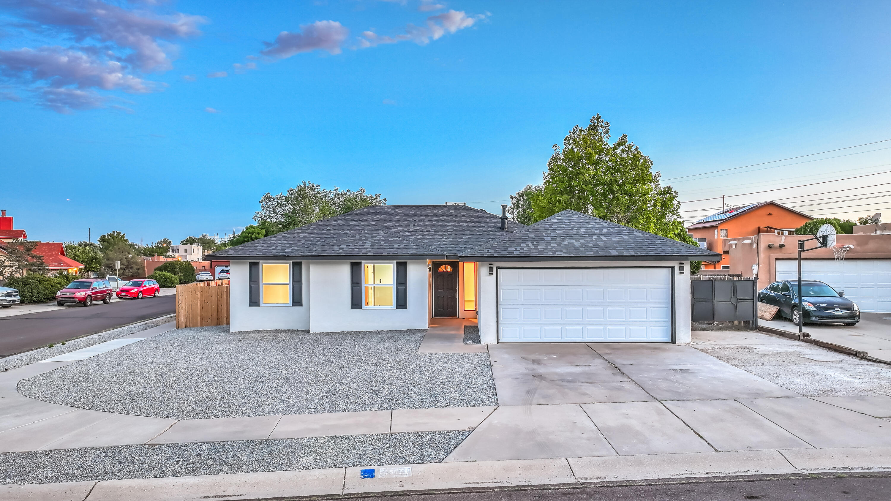 3101 Loma Pedregosa NW