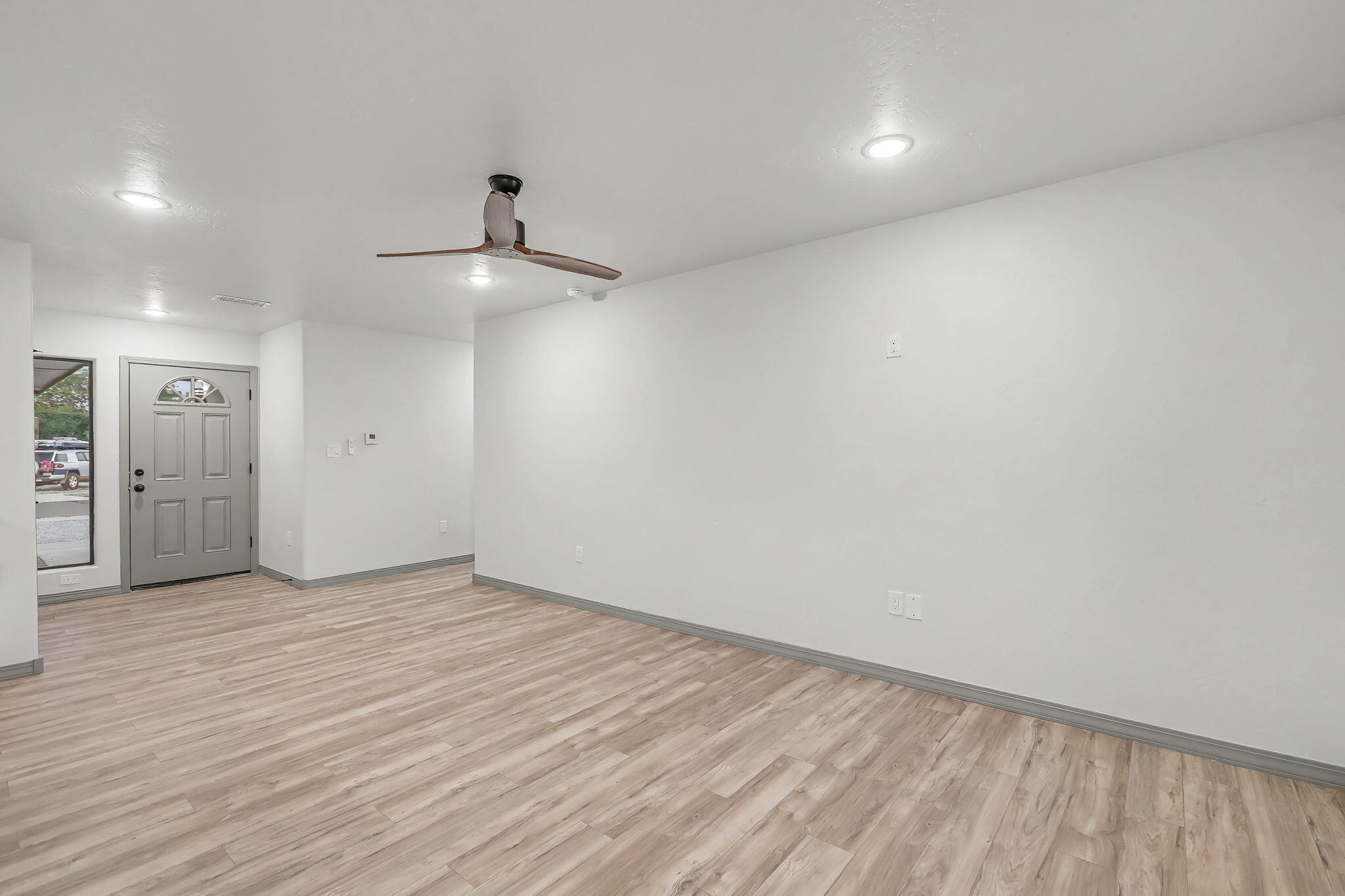 3101 Loma Pedregosa NW