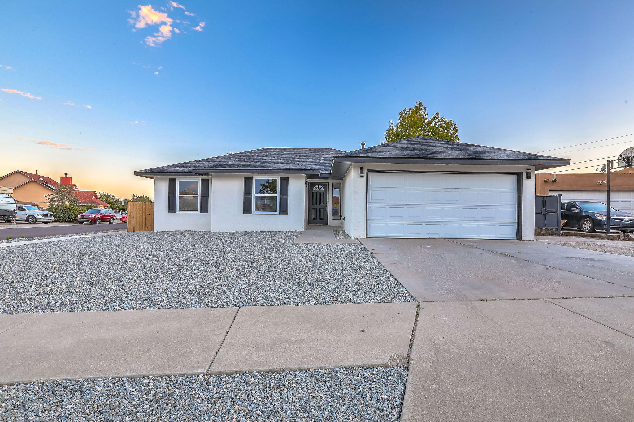 3101 Loma Pedregosa NW