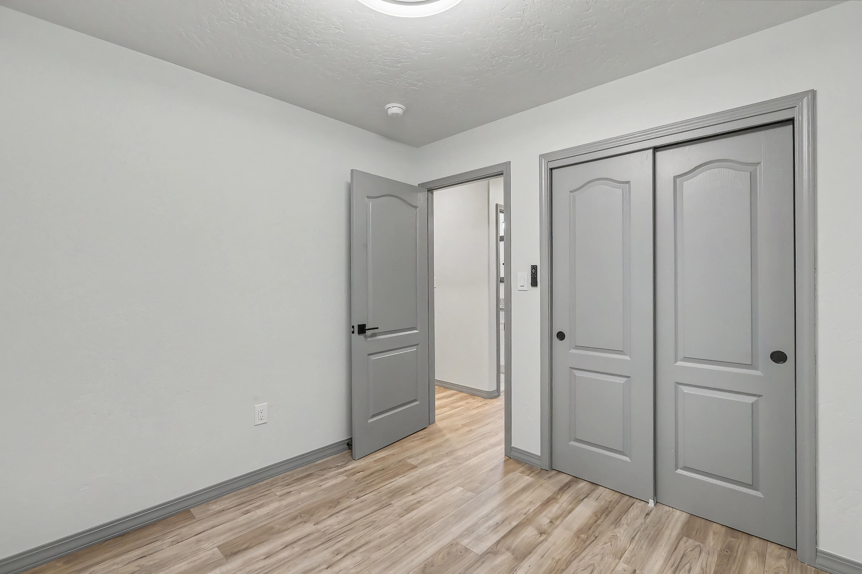 3101 Loma Pedregosa NW