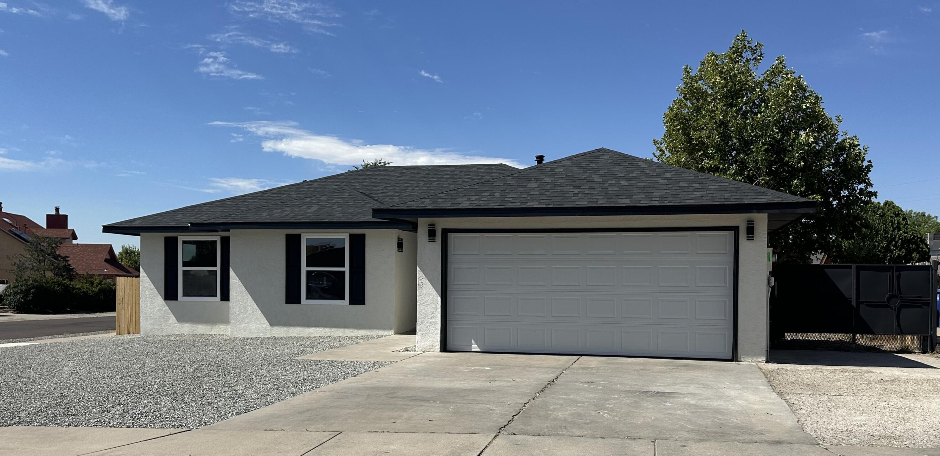 3101 Loma Pedregosa NW