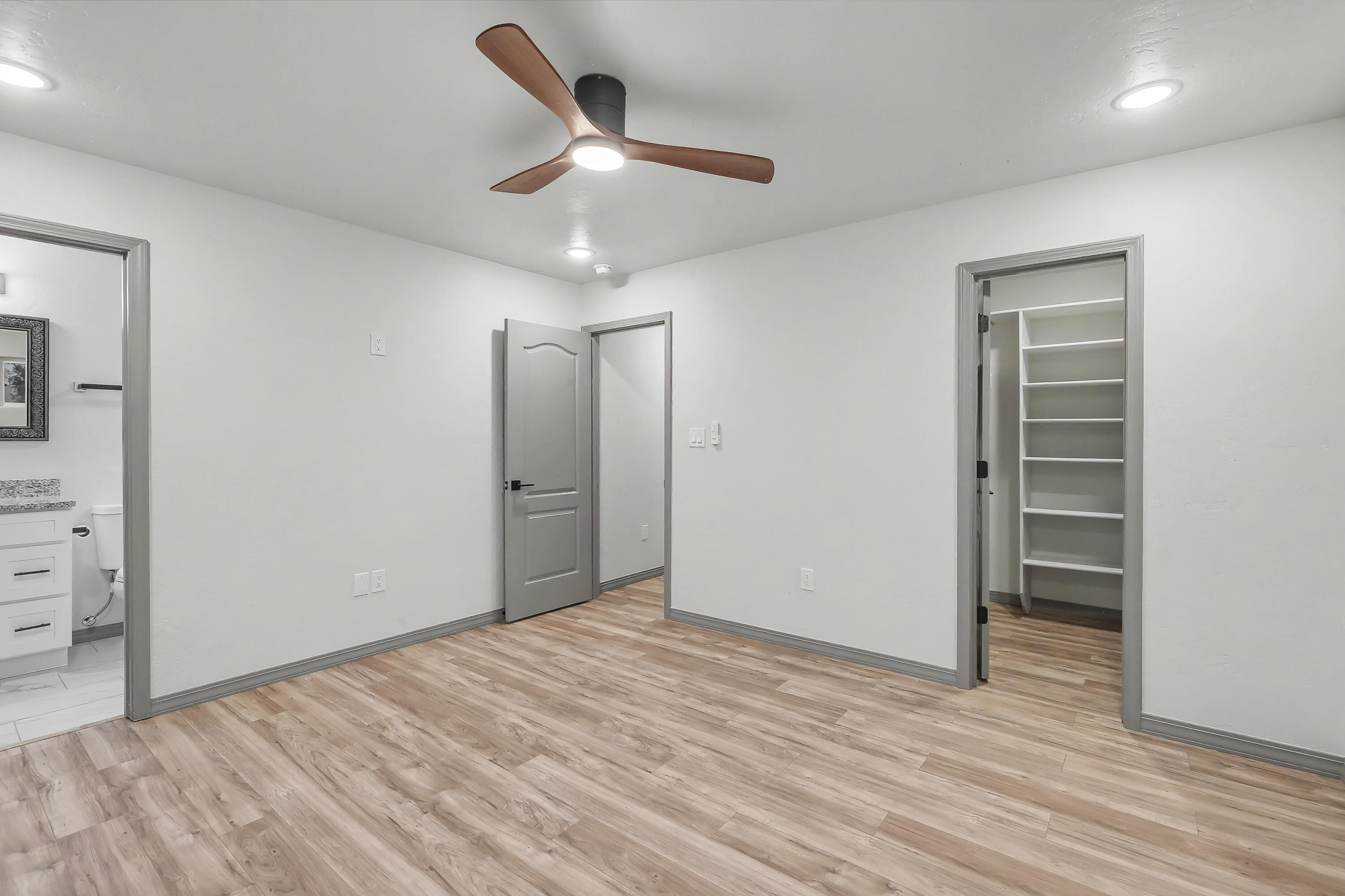 3101 Loma Pedregosa NW