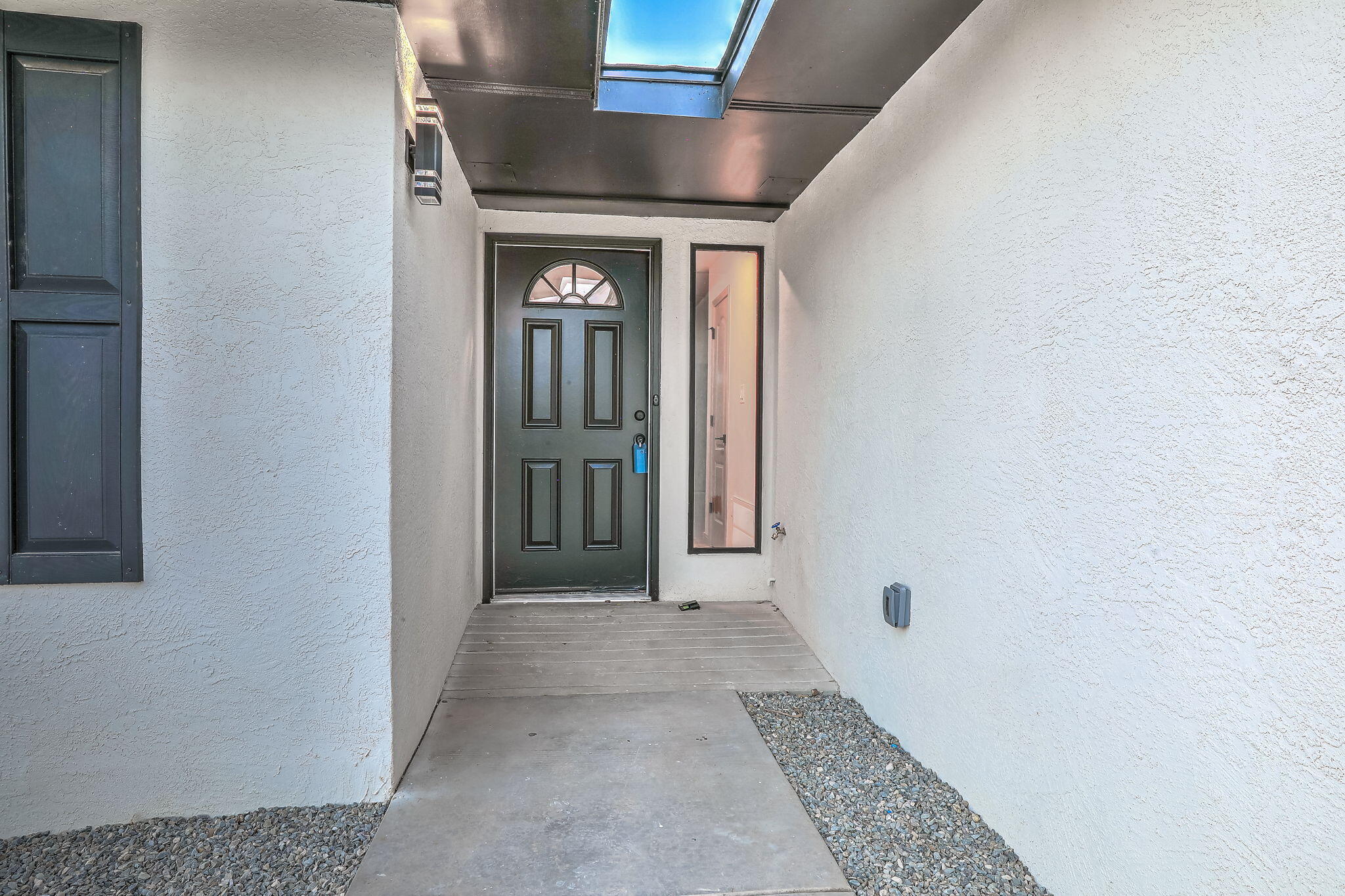3101 Loma Pedregosa NW