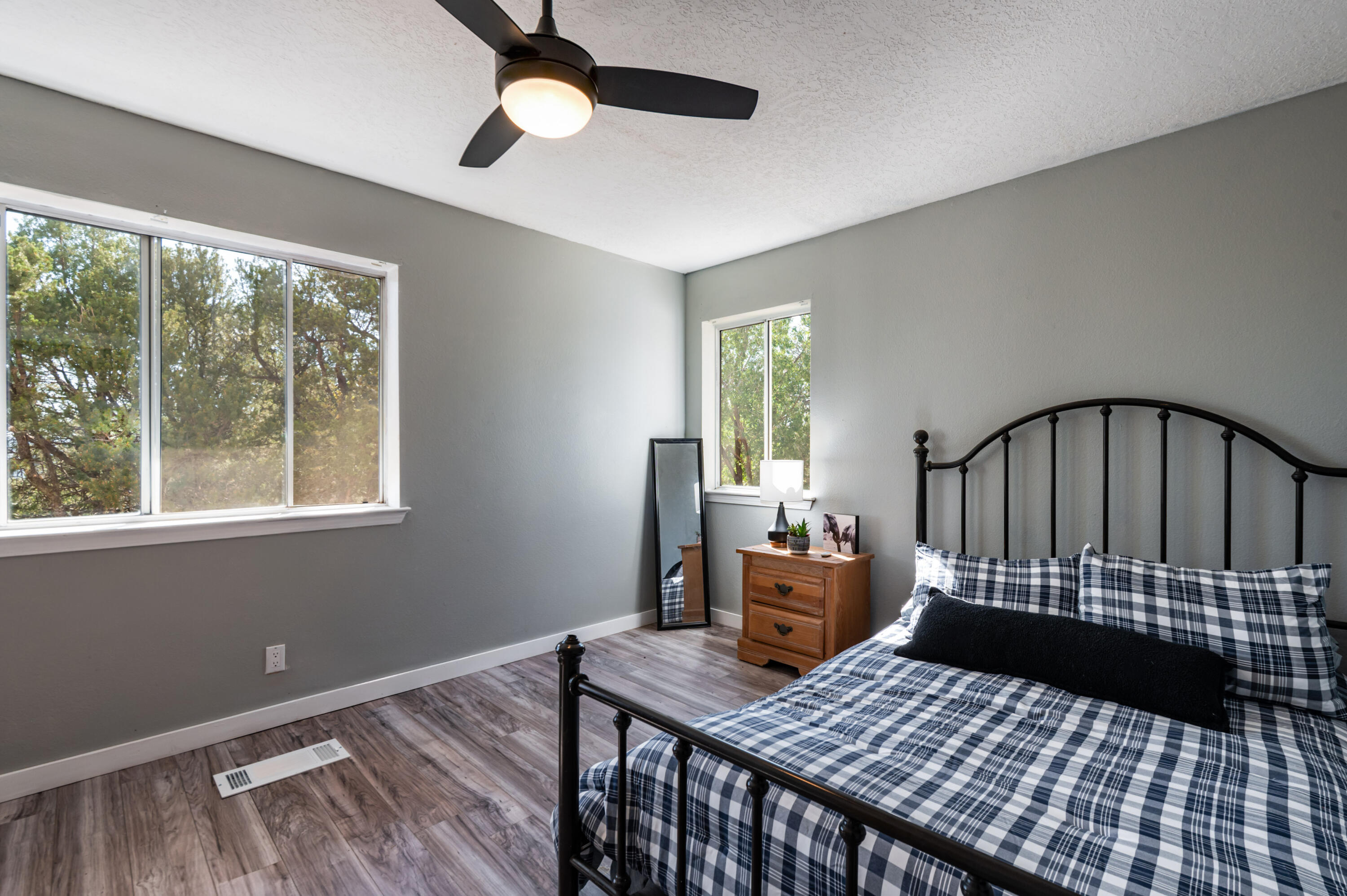 7 Mulberry Loop