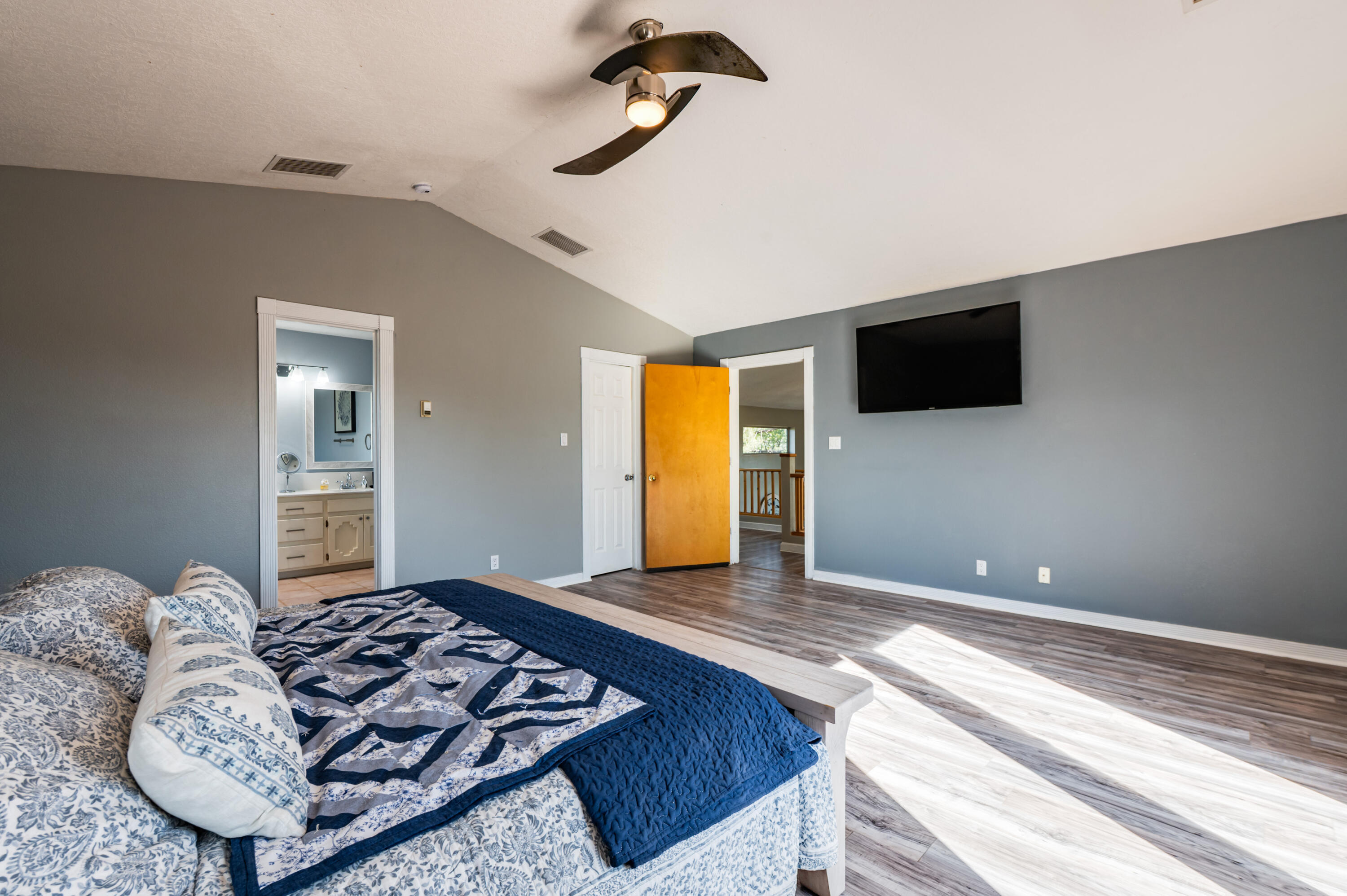 7 Mulberry Loop