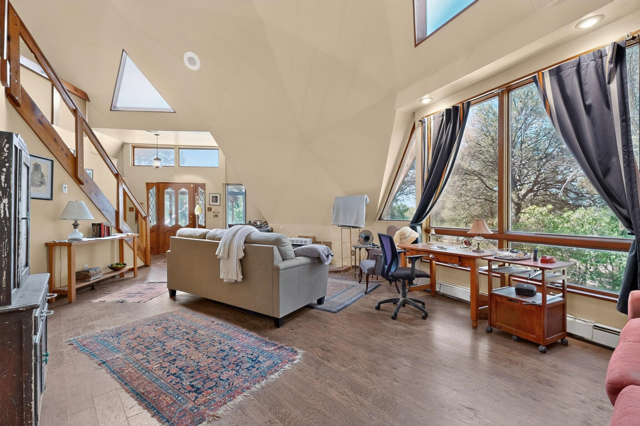 61 Coyote Road