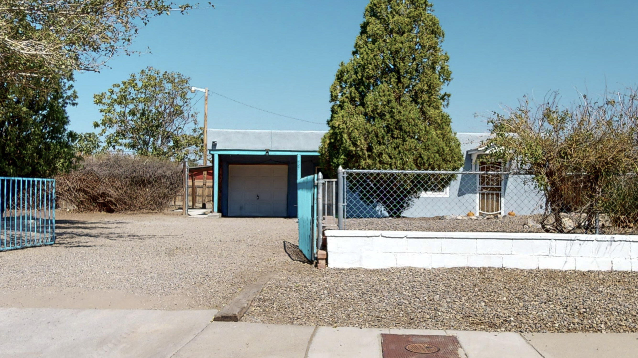 427 Headingly Avenue NW