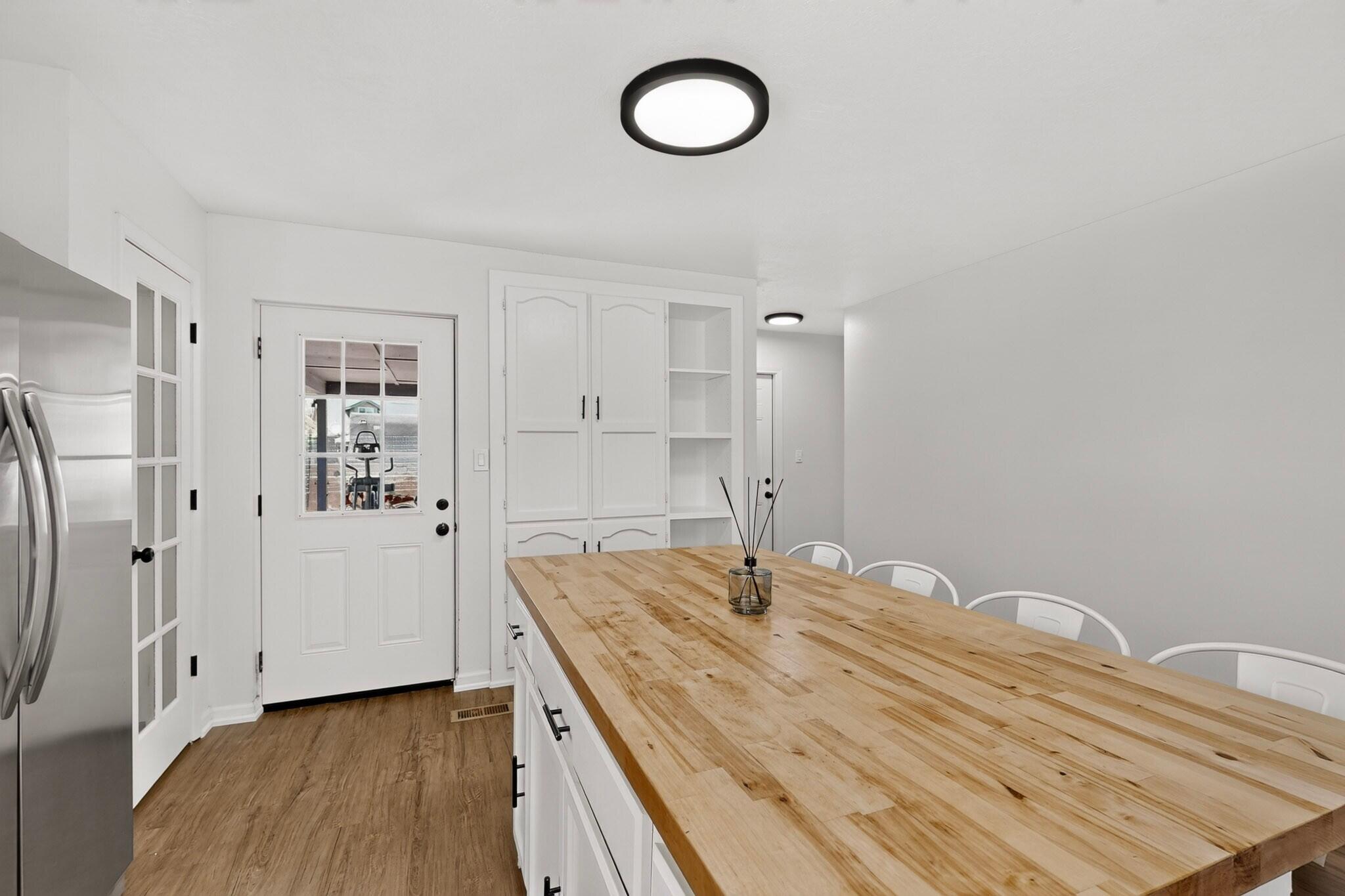 135 Tarpon Avenue SE