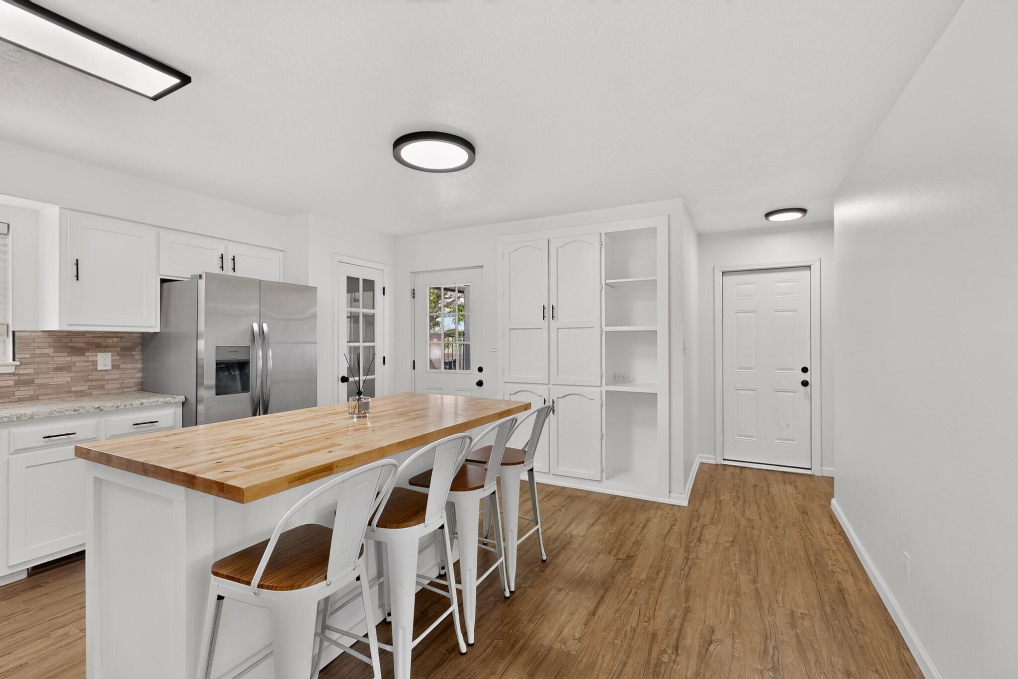 135 Tarpon Avenue SE