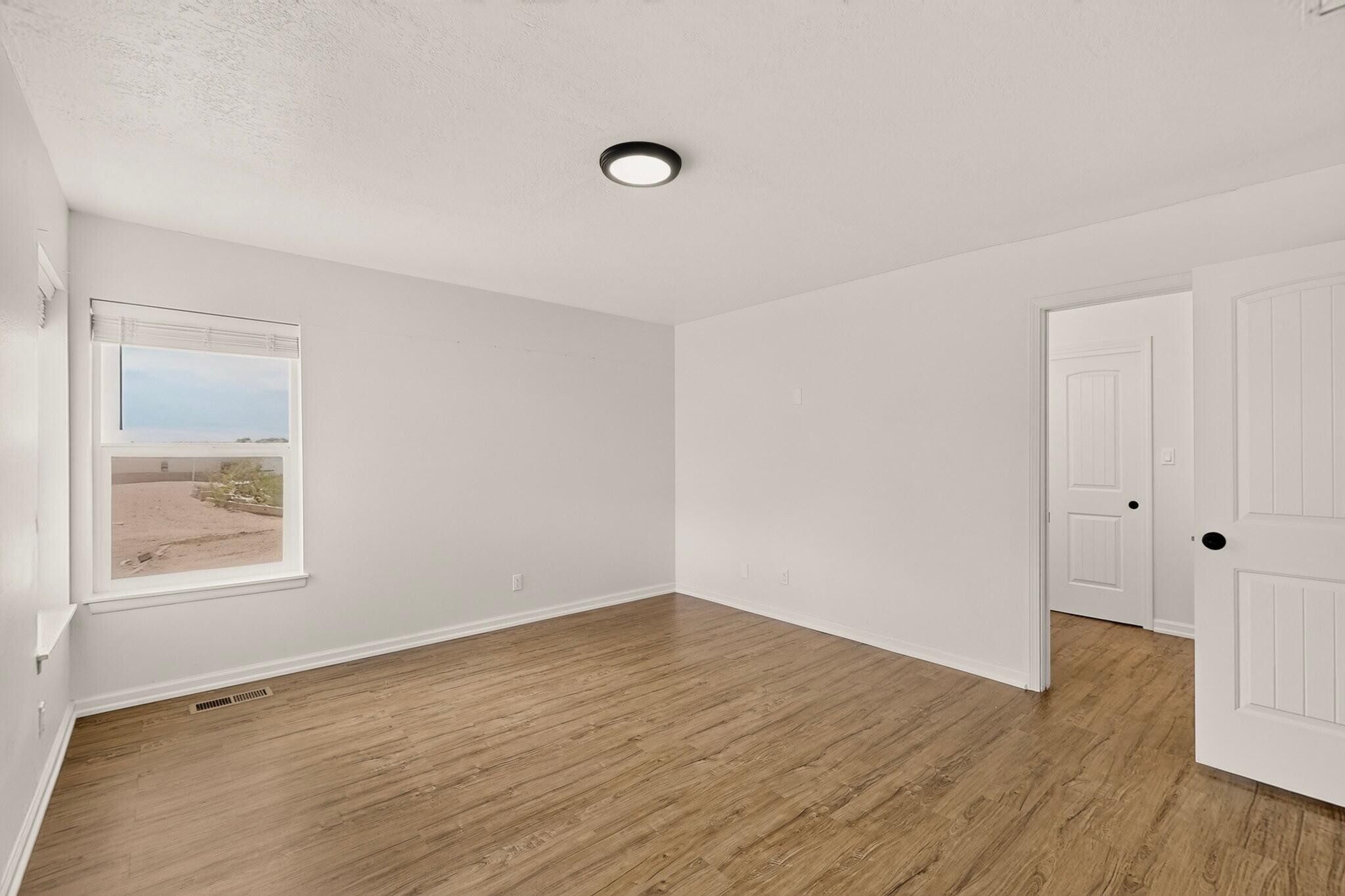 135 Tarpon Avenue SE