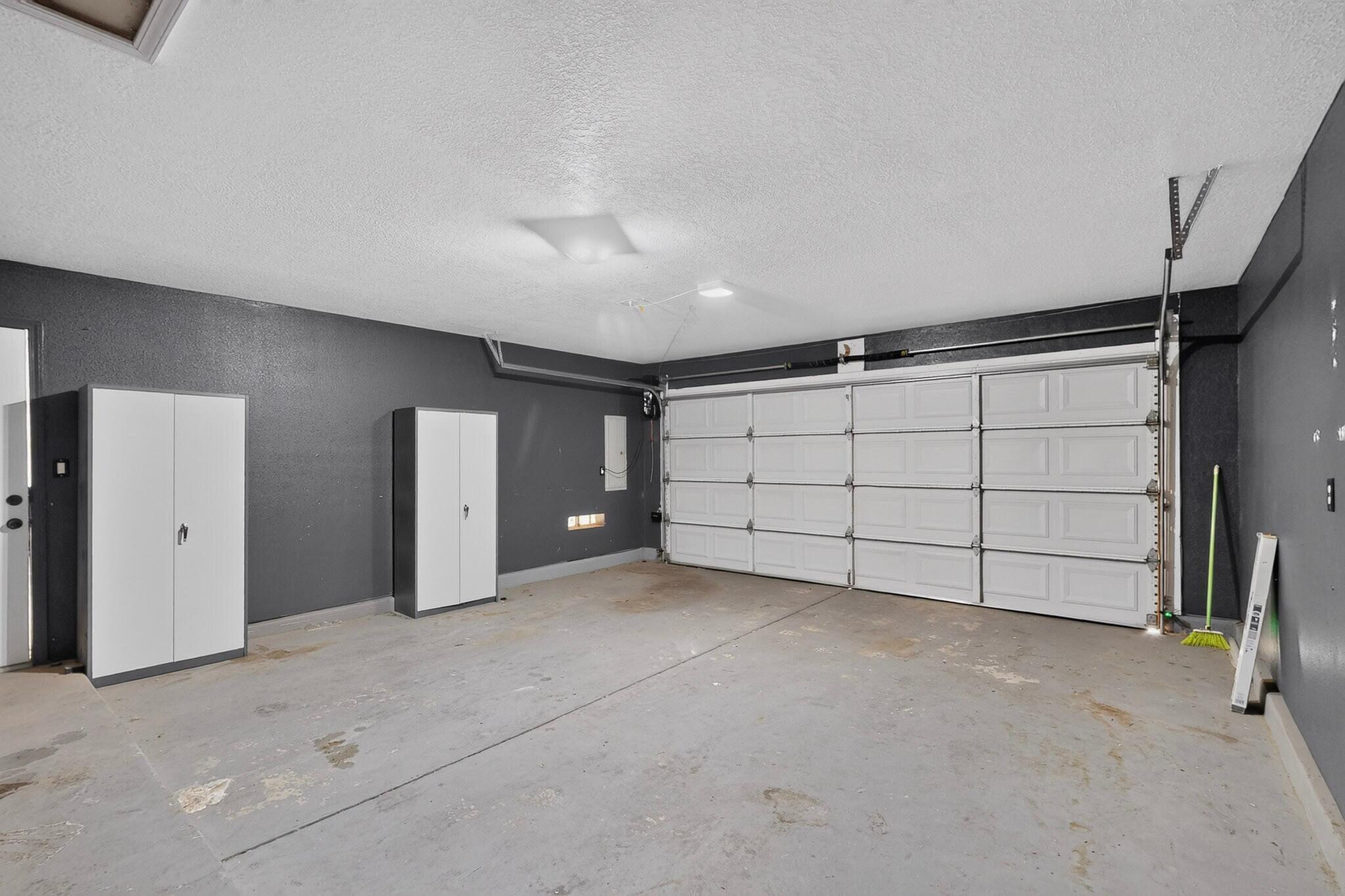 1341 Vista Centro Drive SW