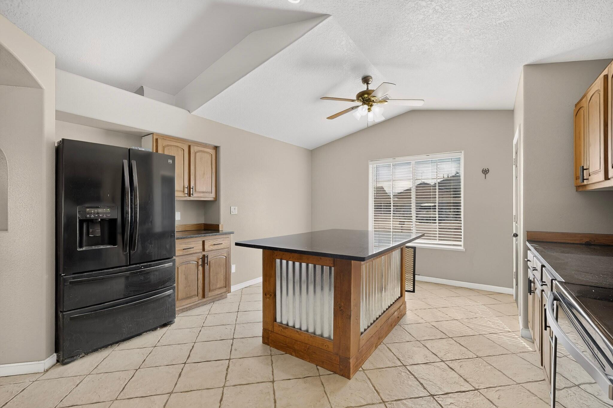 1341 Vista Centro Drive SW