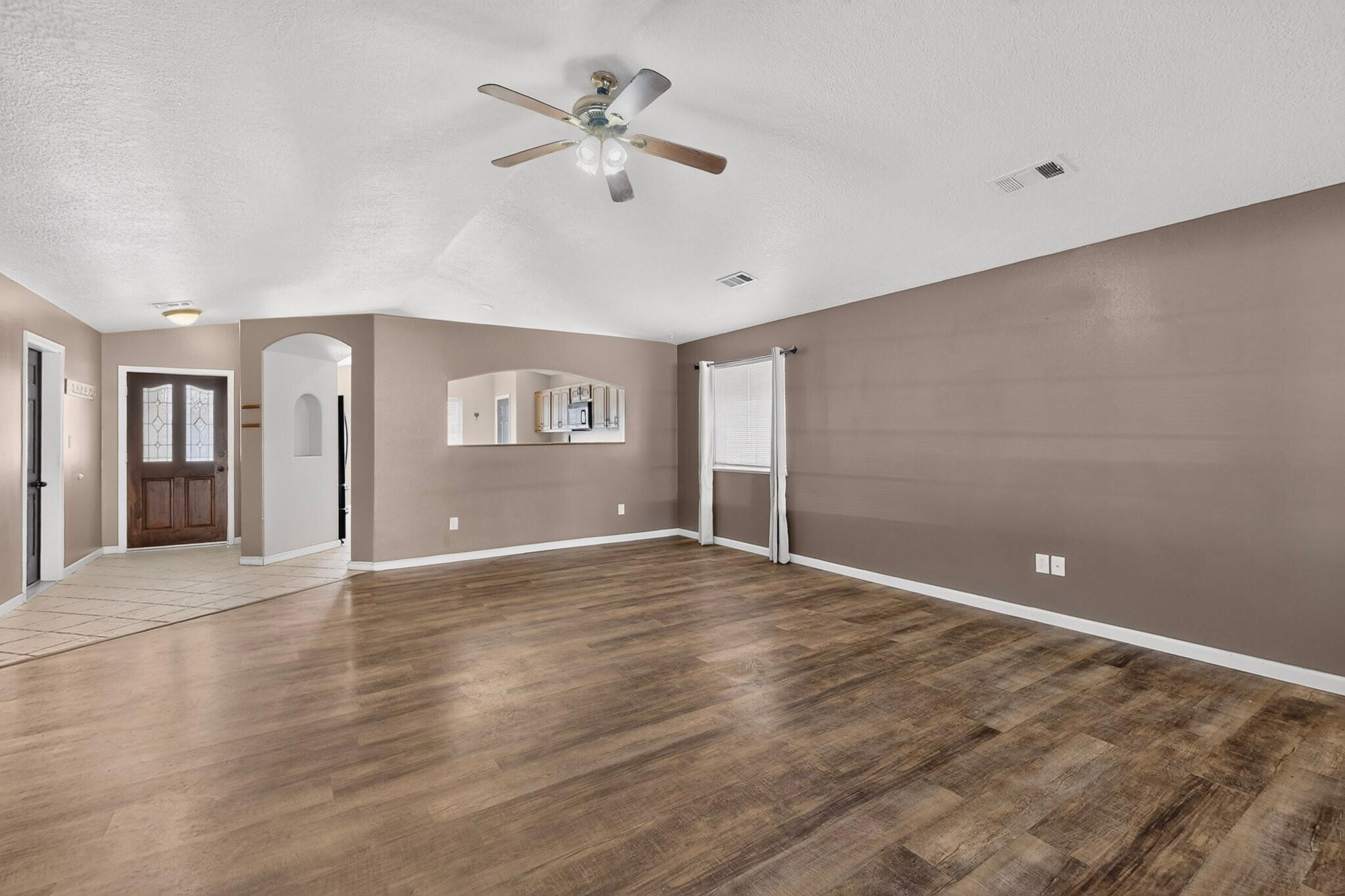 1341 Vista Centro Drive SW