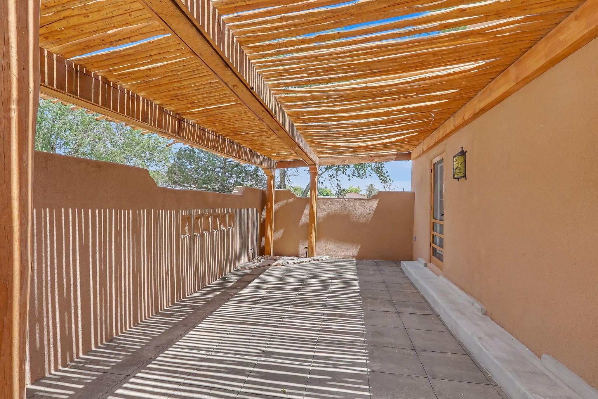 1250 Loma Larga Road