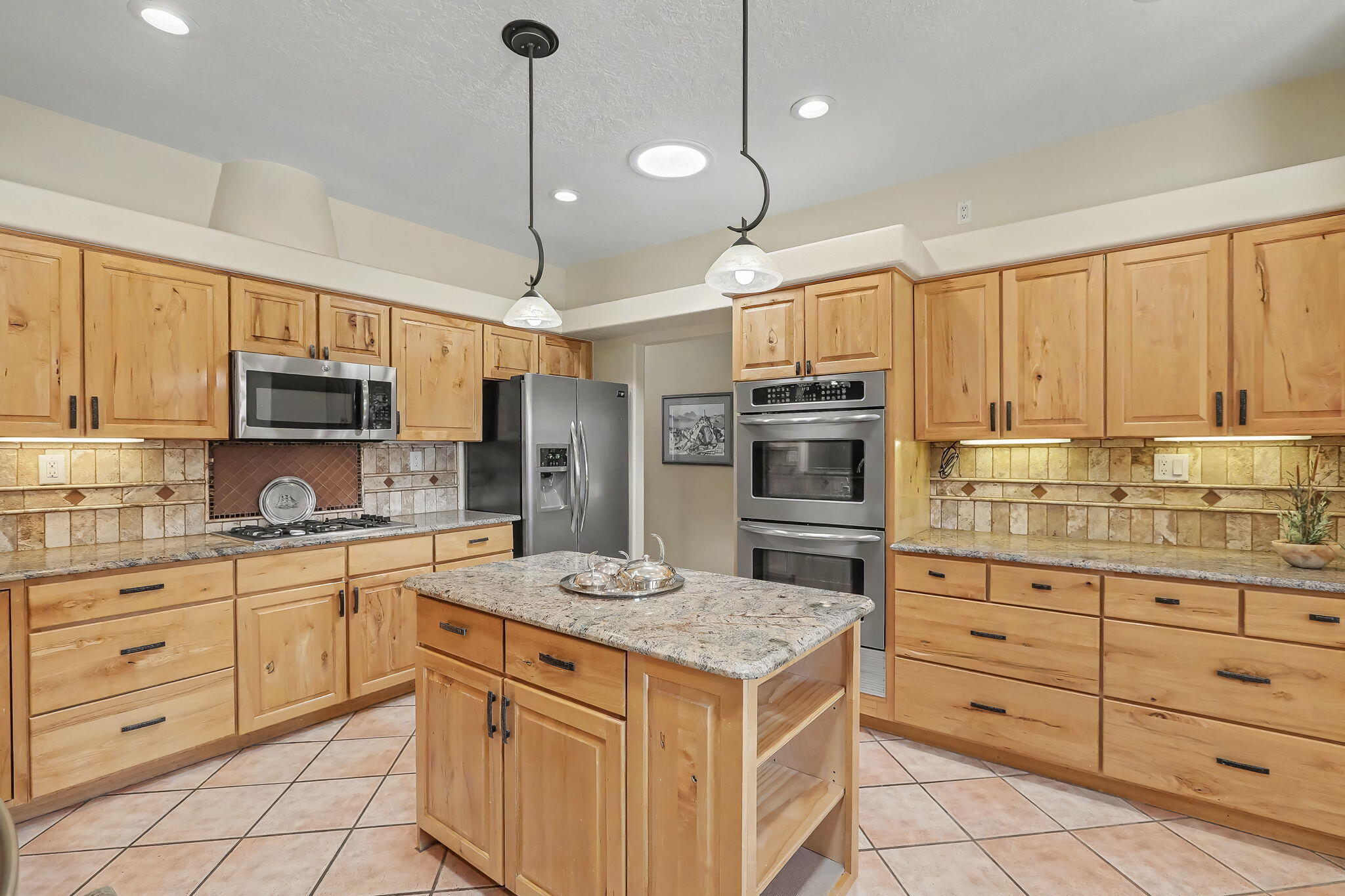 1250 Loma Larga Road