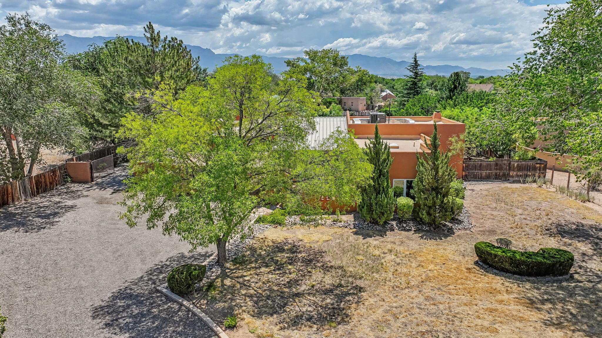 1250 Loma Larga Road