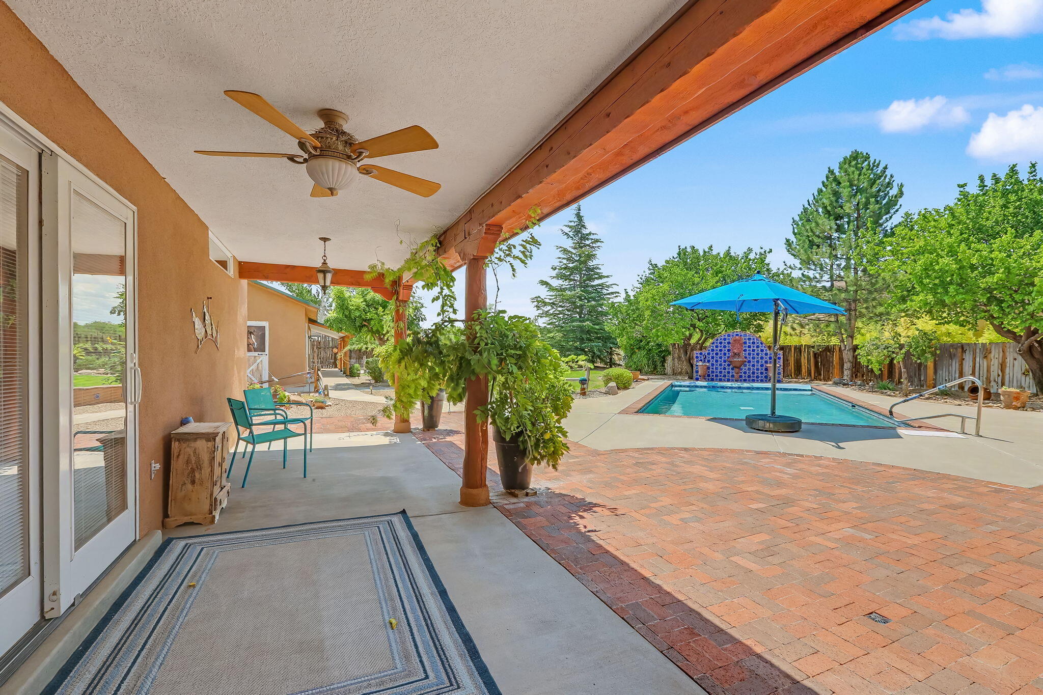 1250 Loma Larga Road
