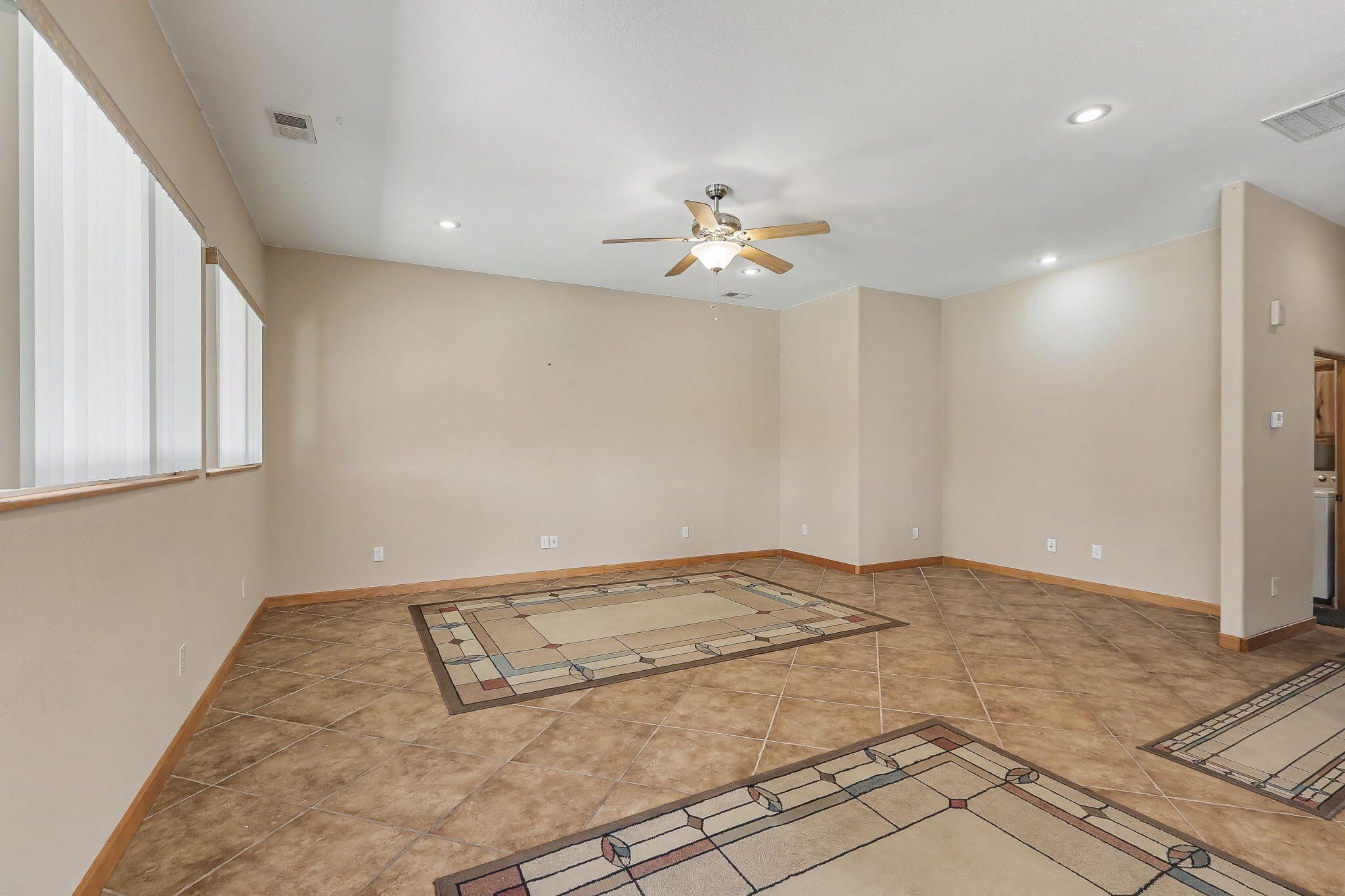 1250 Loma Larga Road
