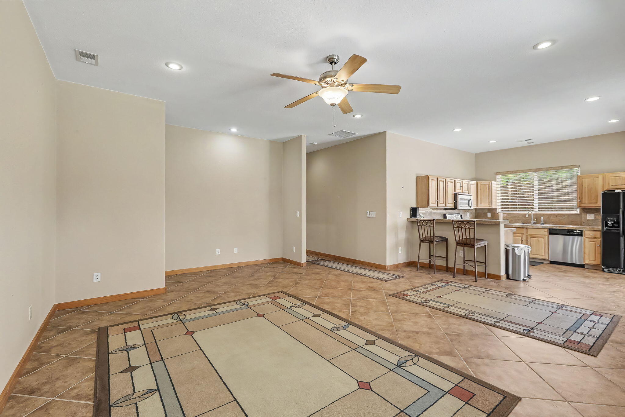 1250 Loma Larga Road