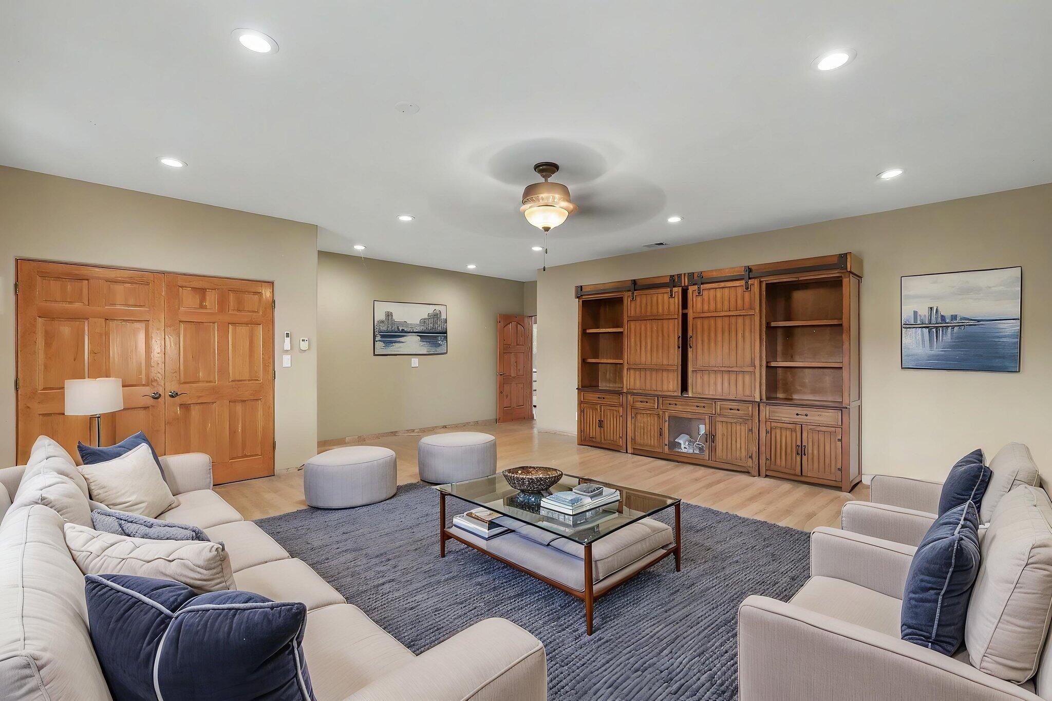 1250 Loma Larga Road