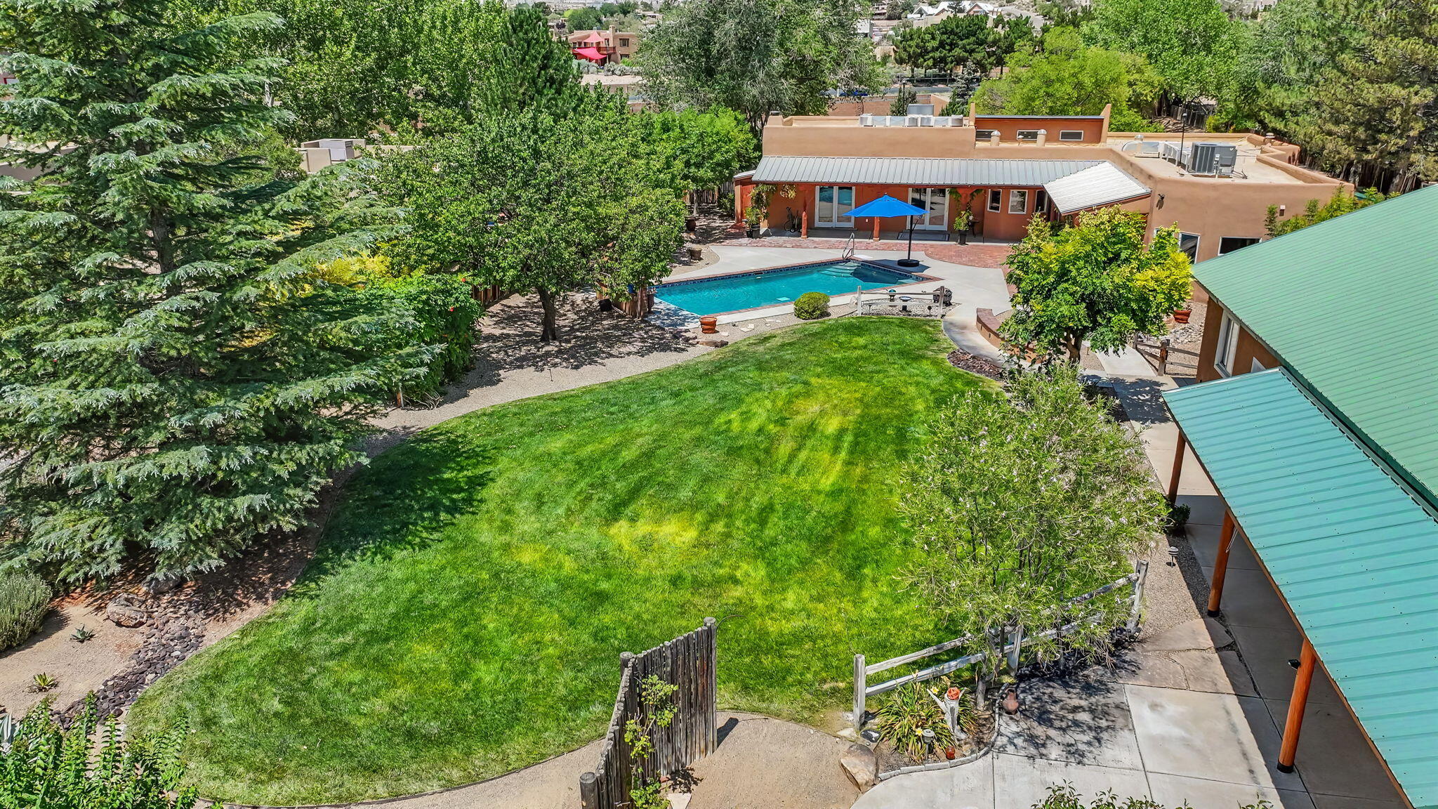 1250 Loma Larga Road