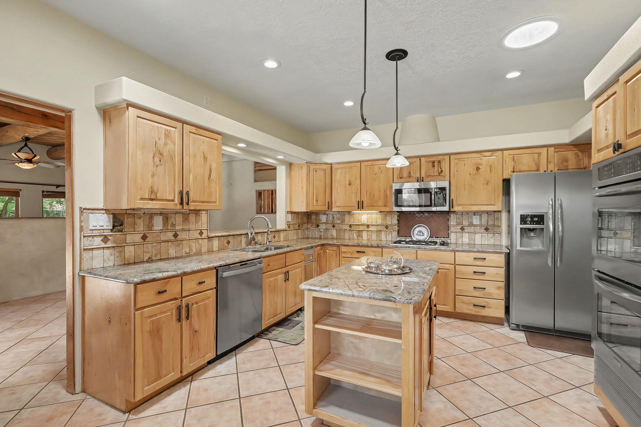 1250 Loma Larga Road