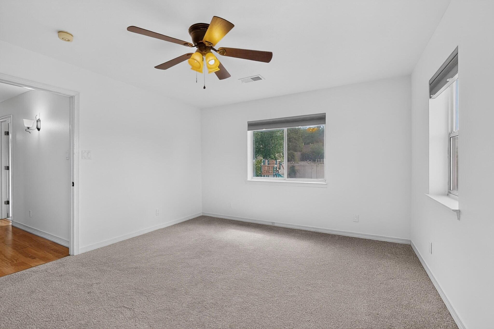 10417 Vista Del Sol Drive NW