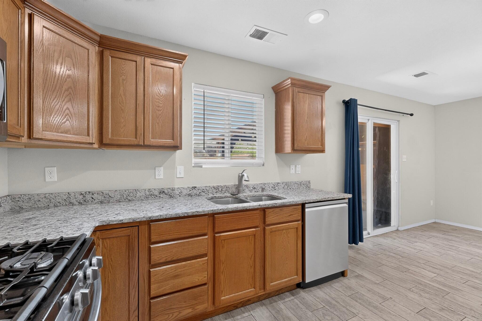 213 Boot Hill Loop SW