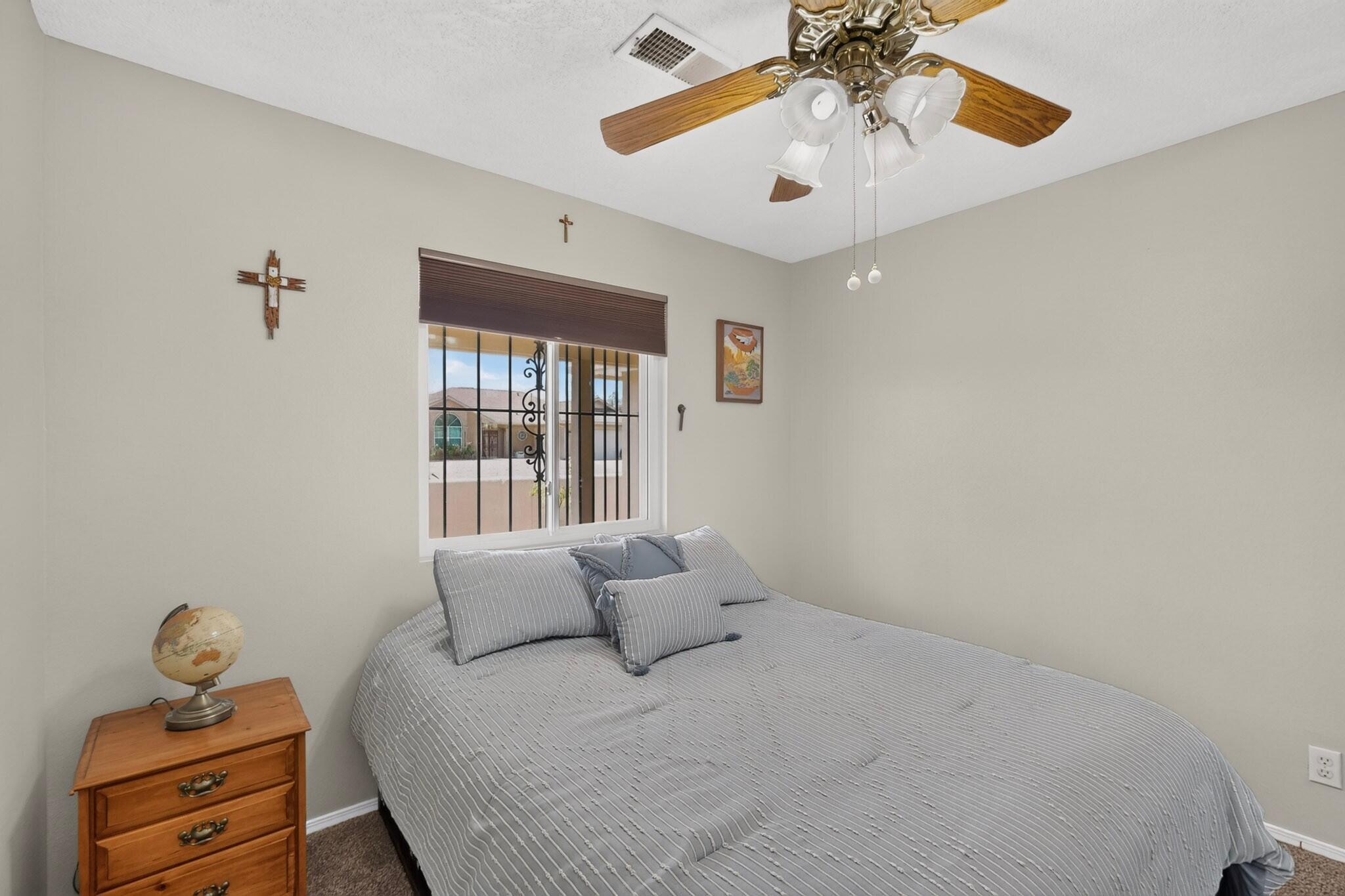 6977 Albany Hills Drive NE
