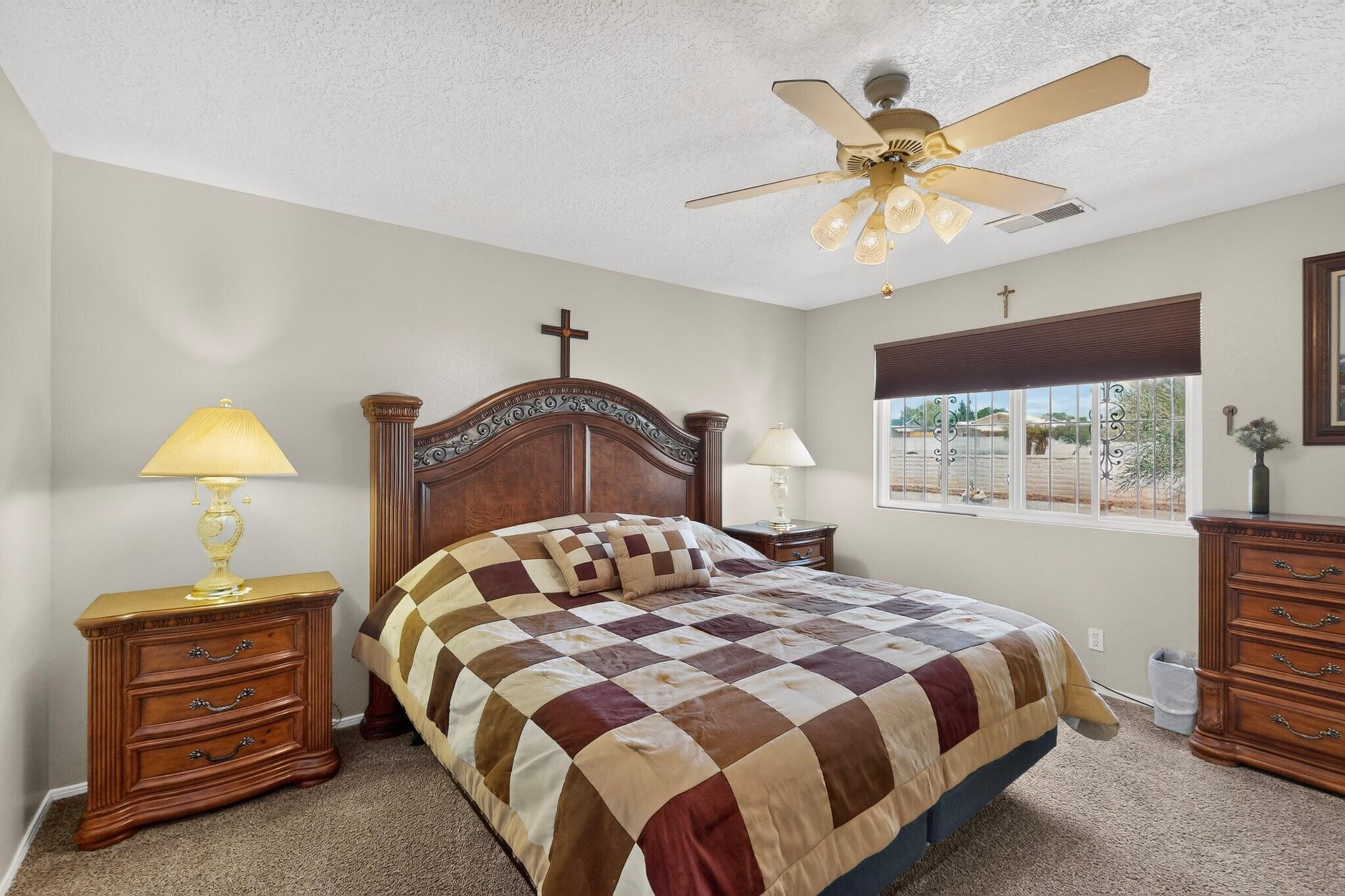 6977 Albany Hills Drive NE