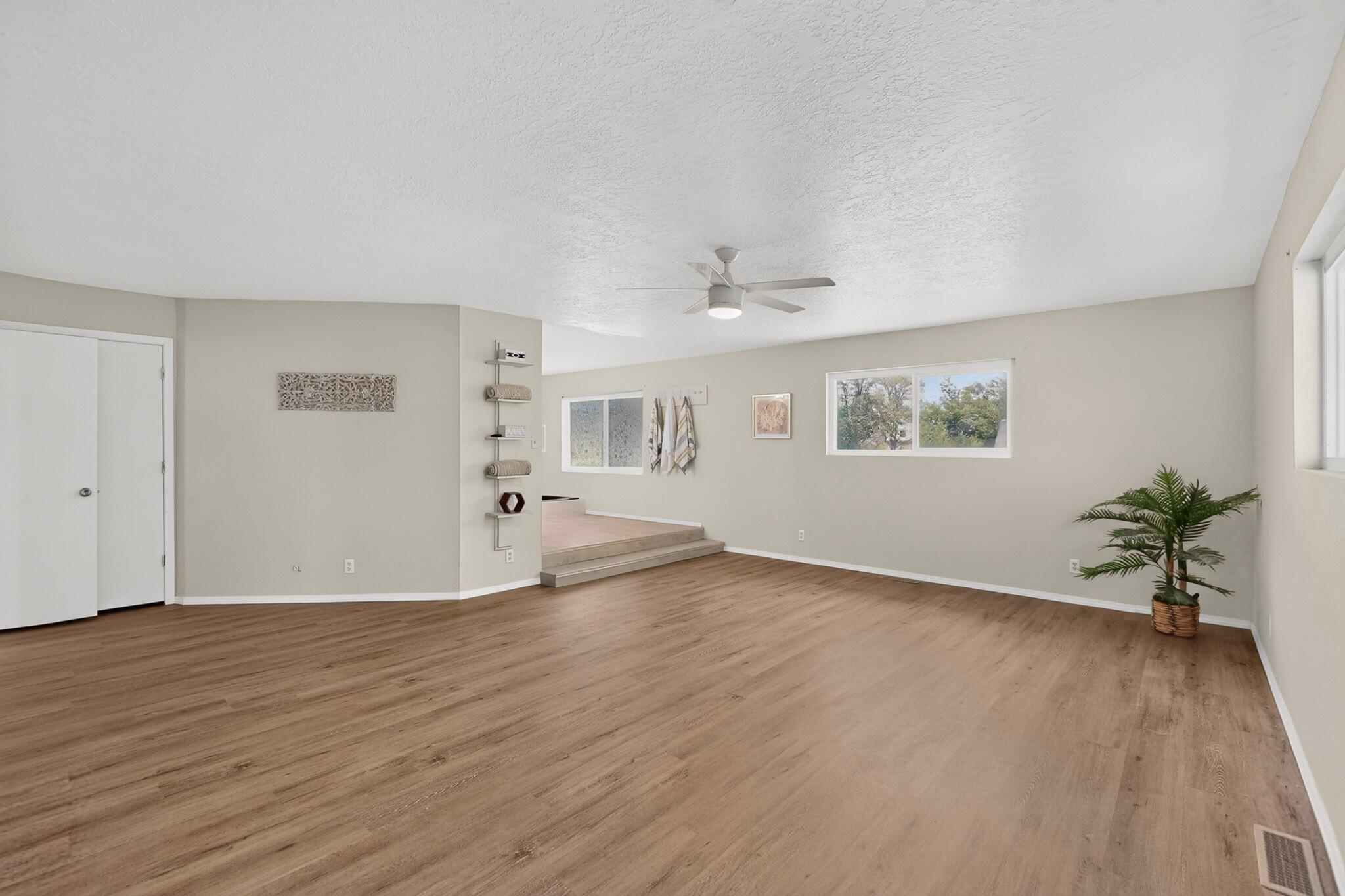 1110 Ranchero Road