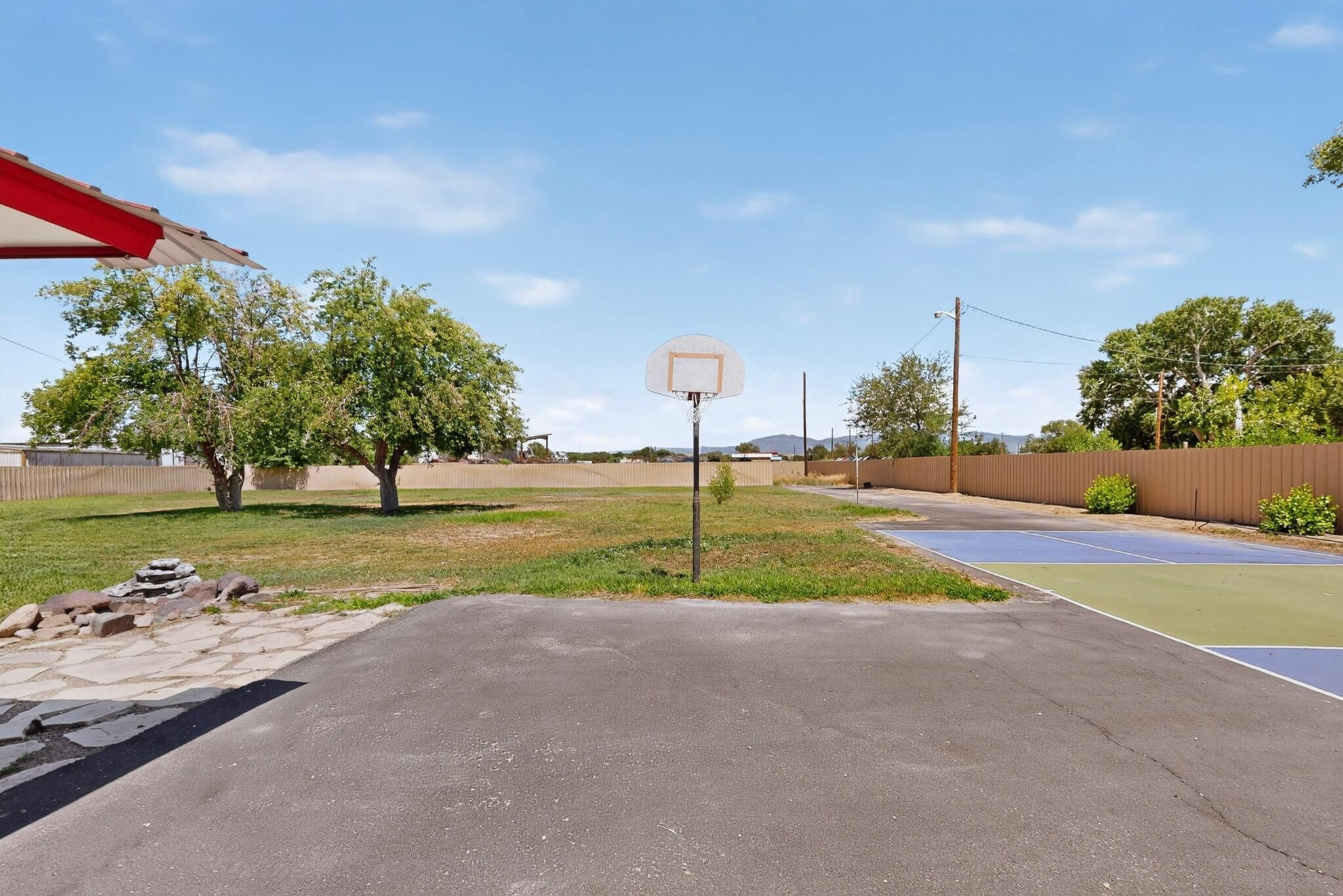 1110 Ranchero Road