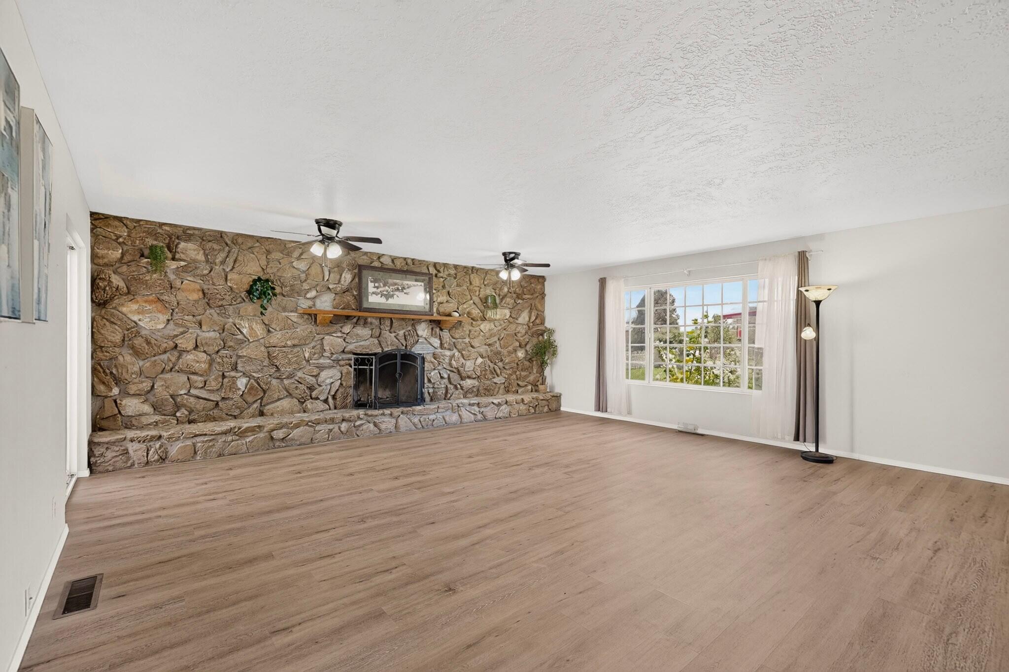 1110 Ranchero Road