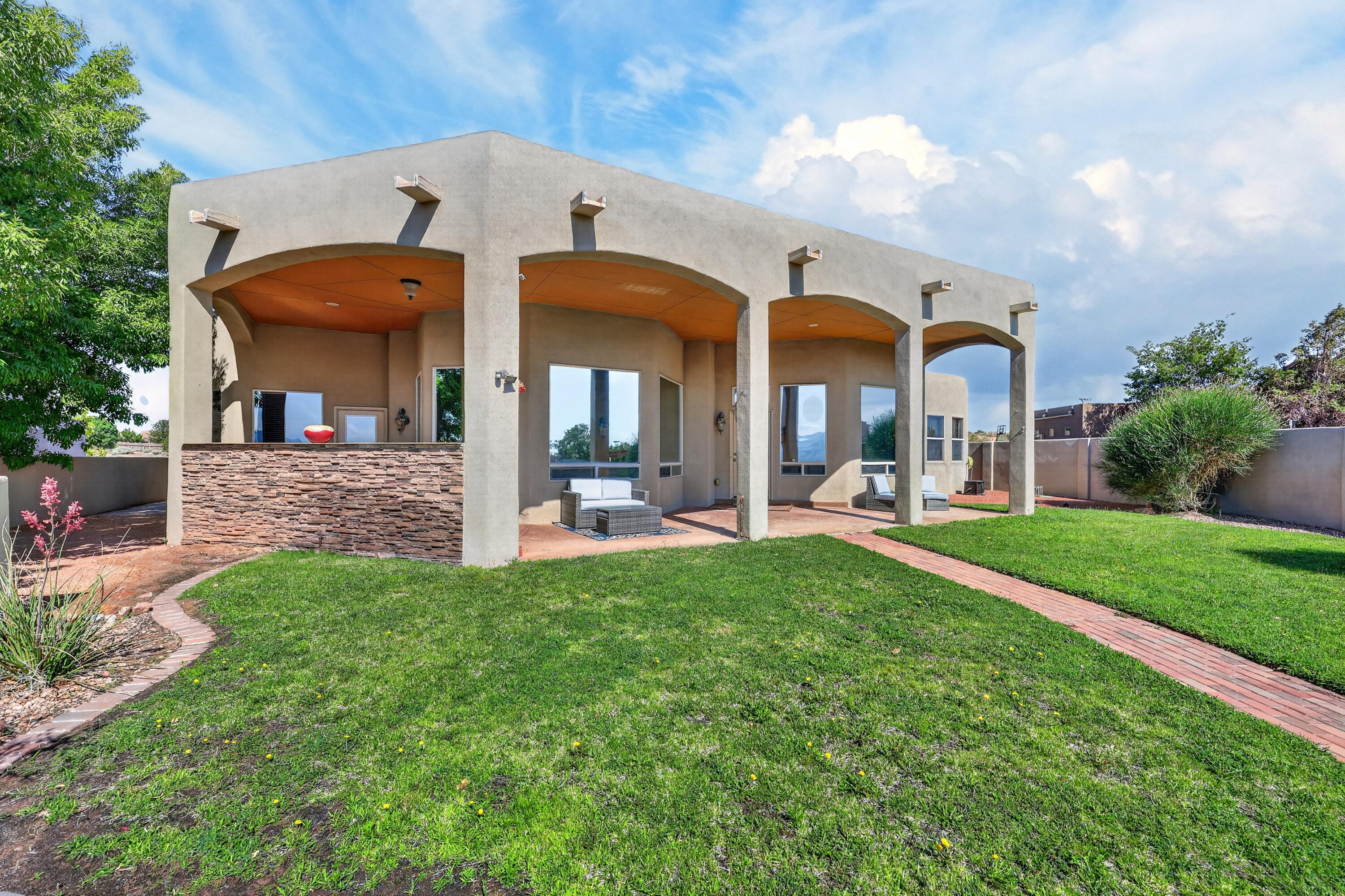 2624 Saltillo Road NE