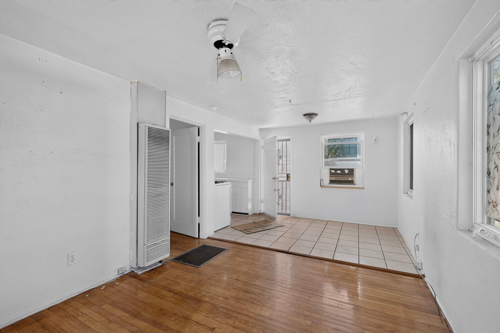 415 Vassar Drive SE