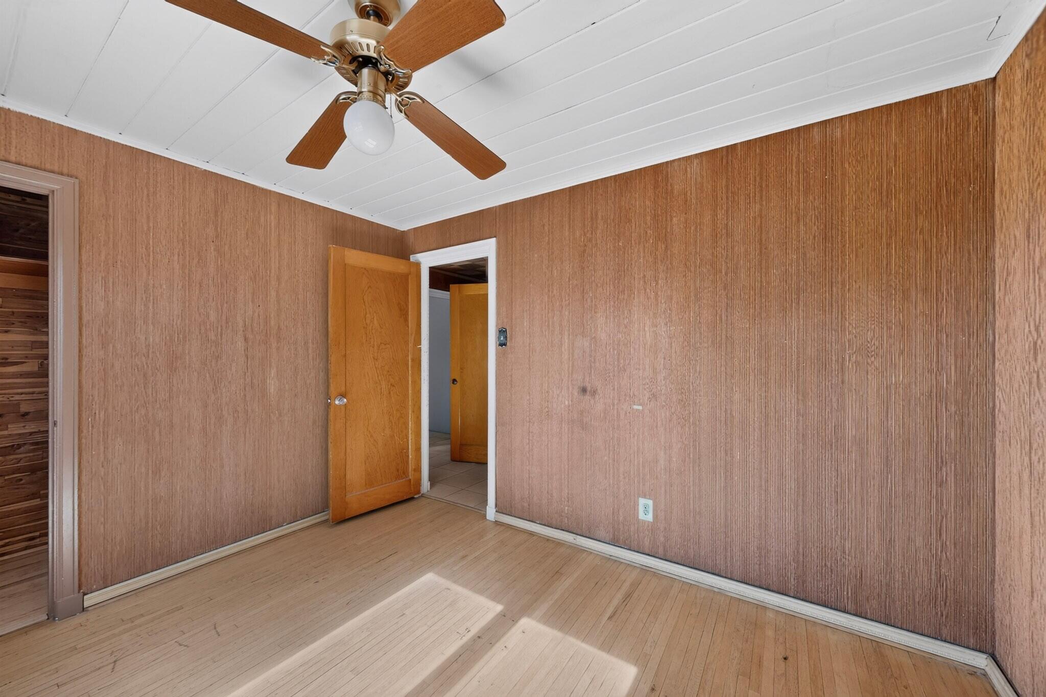 415 Vassar Drive SE