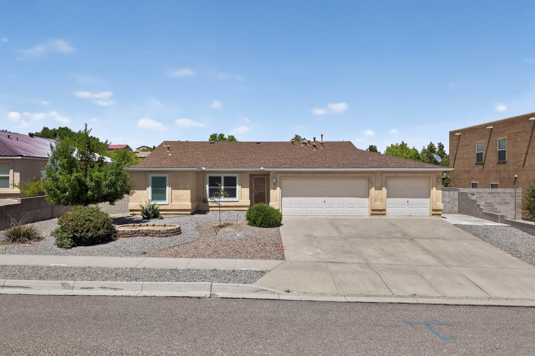 6161 Chaco Canyon Drive NE