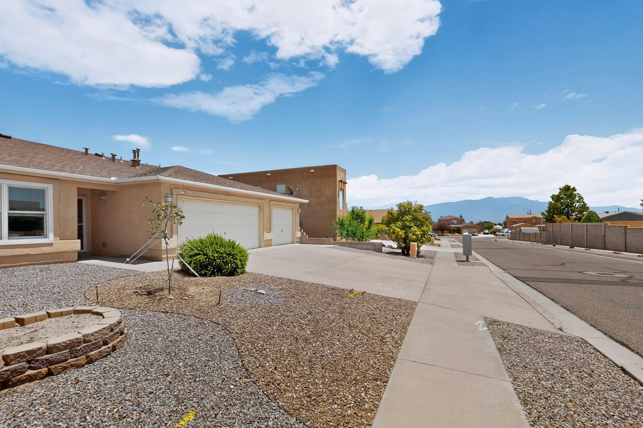 6161 Chaco Canyon Drive NE